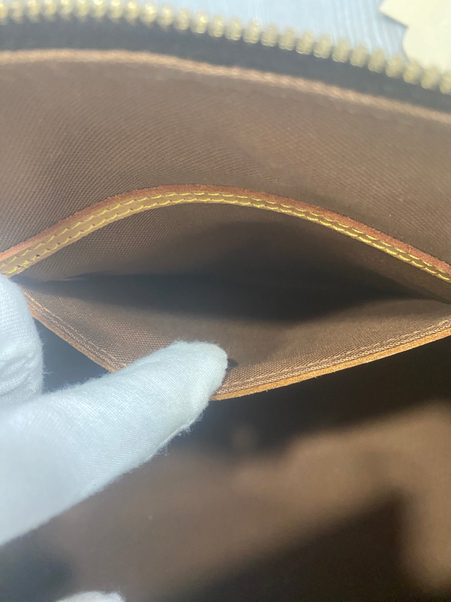 Louis Vuitton Alma PM