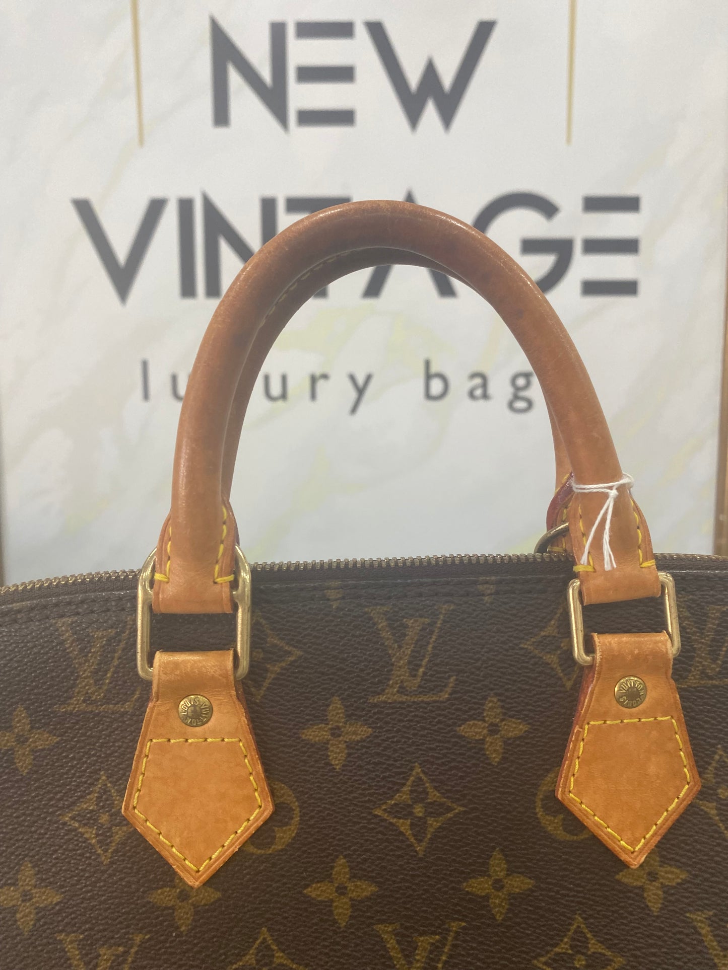 Louis Vuitton Alma PM