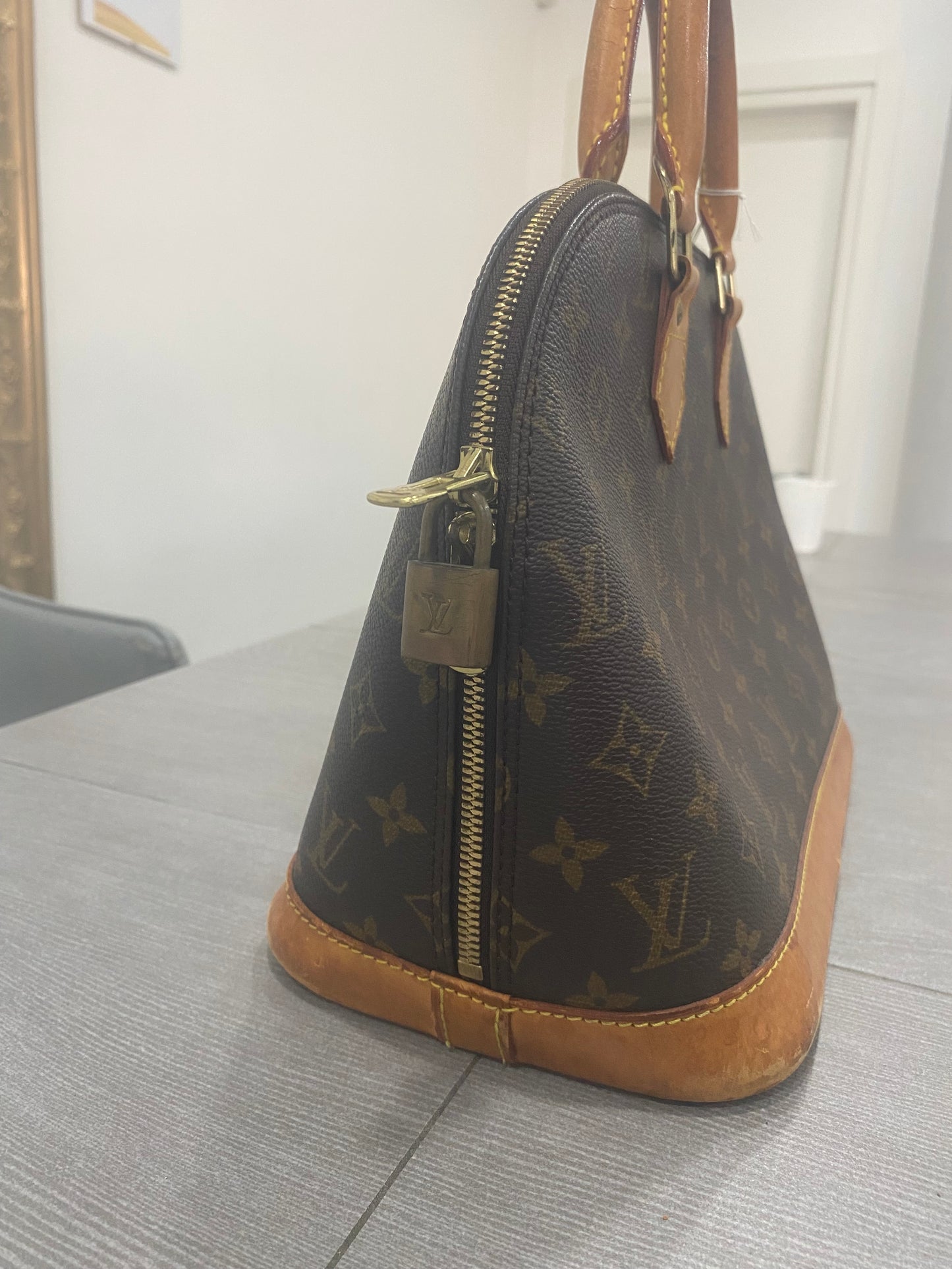 Louis Vuitton Alma PM