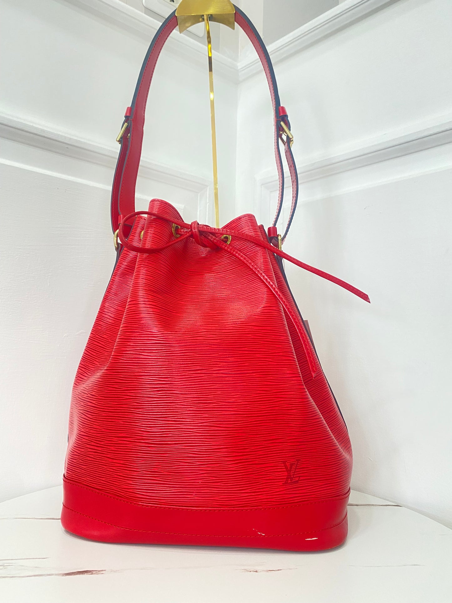 Louis Vuitton Noé Epi Rosso
