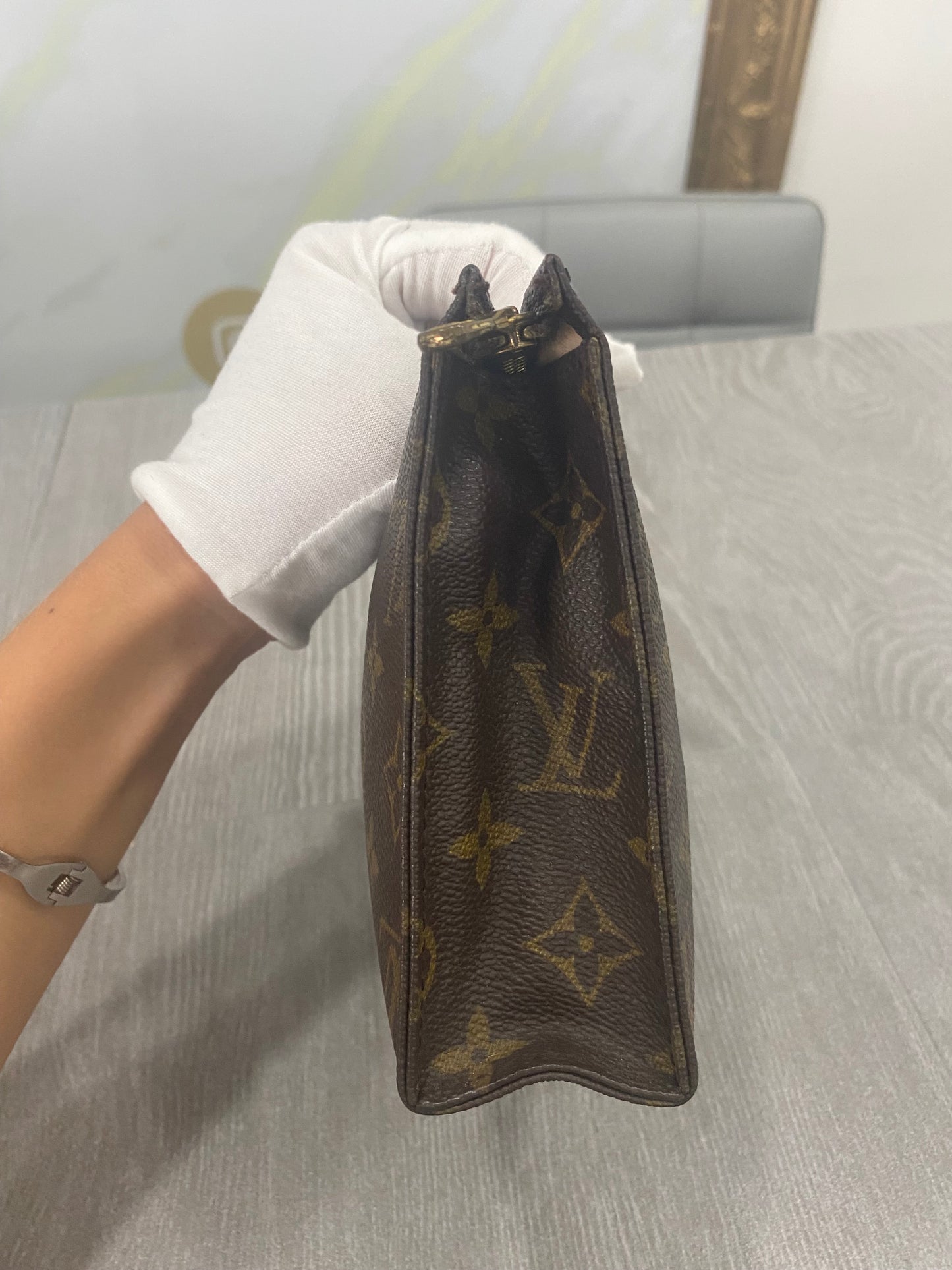 Pochette Louis Vuitton 19cm