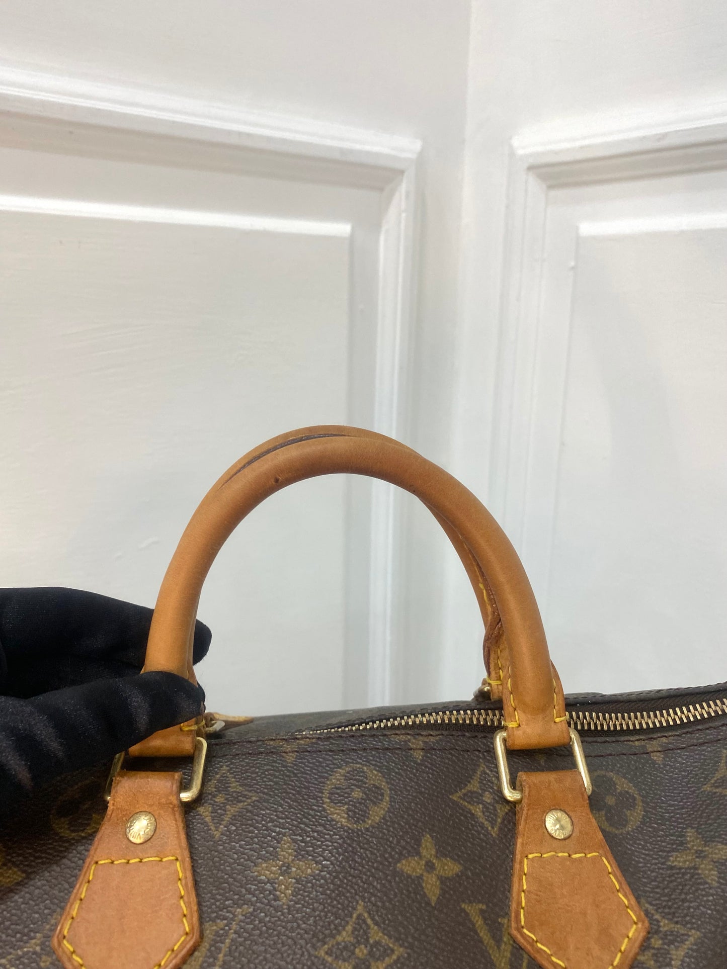 Louis Vuitton Speedy 30