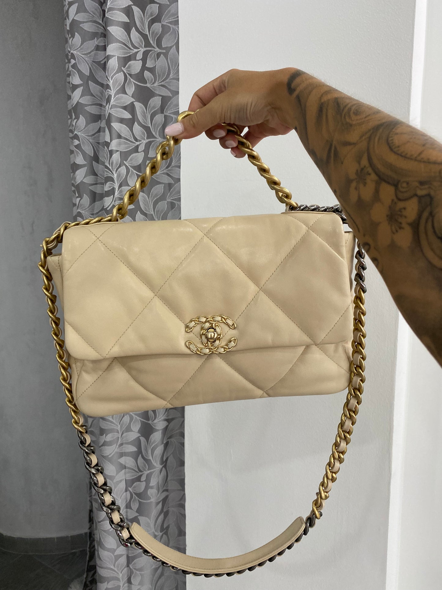 Borsa Chanel 19