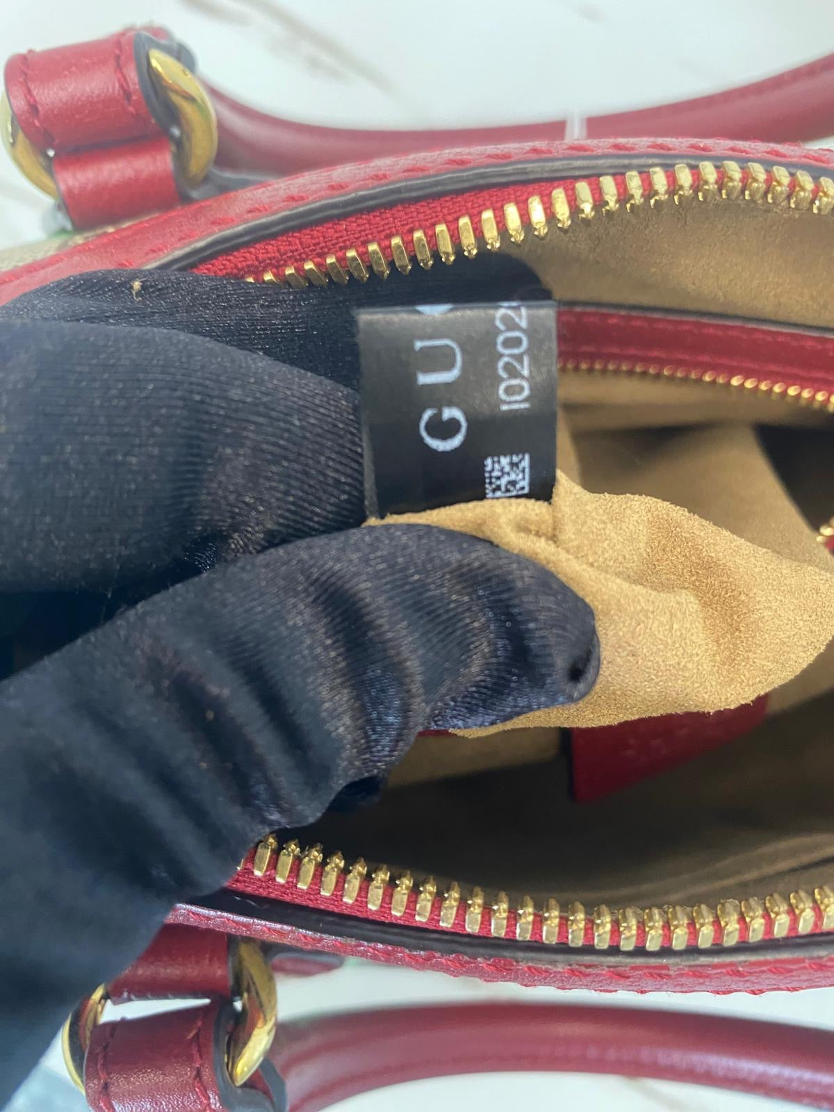 Gucci Tian GG Supreme Boston