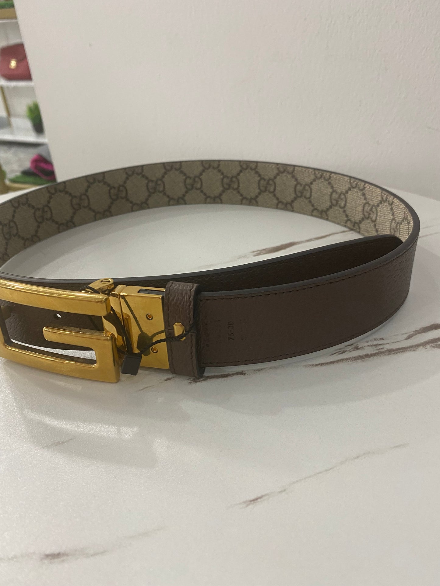 Cintura Gucci GG Reversibile