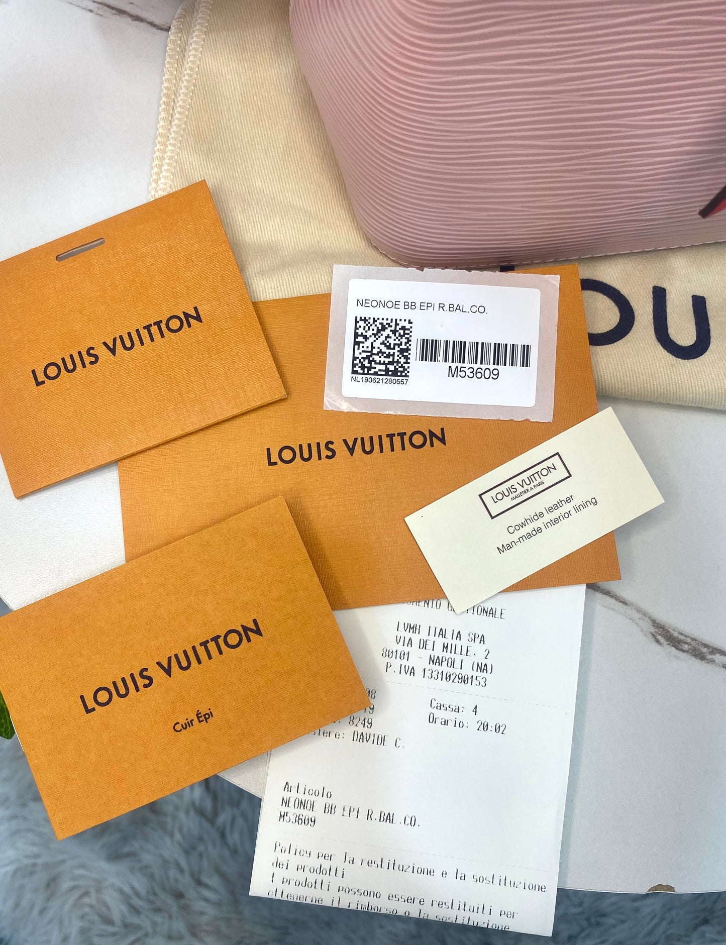 Louis Vuitton Secchiello Noé BB Epi