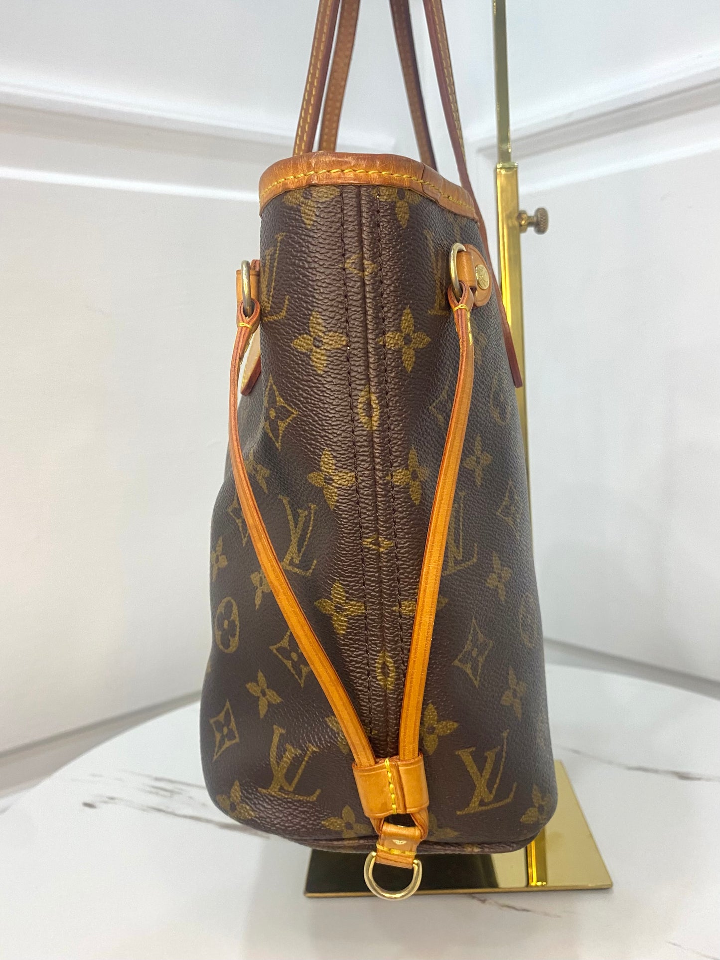 Louis Vuitton Neverfull PM