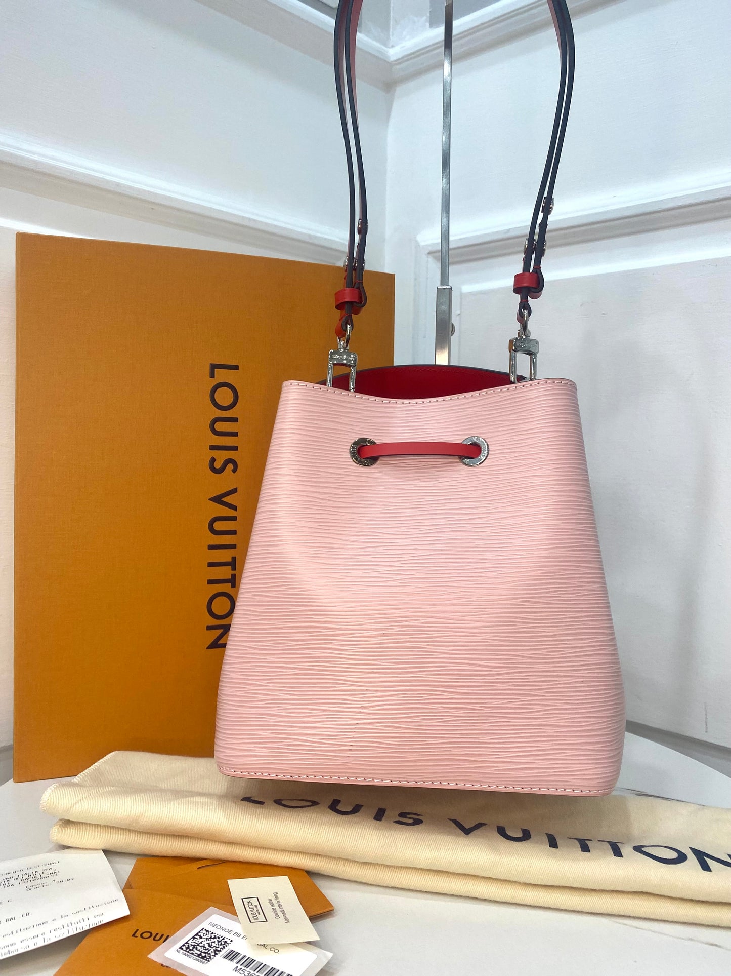Louis Vuitton Secchiello Noé BB Epi