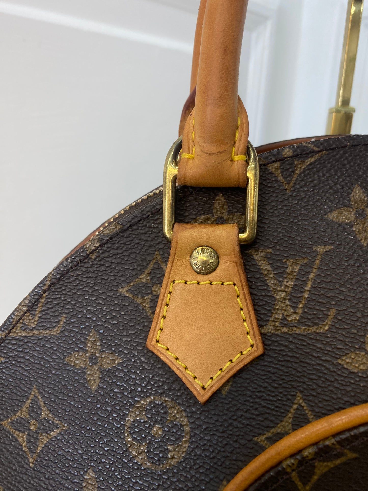 Louis Vuitton Ellipse PM