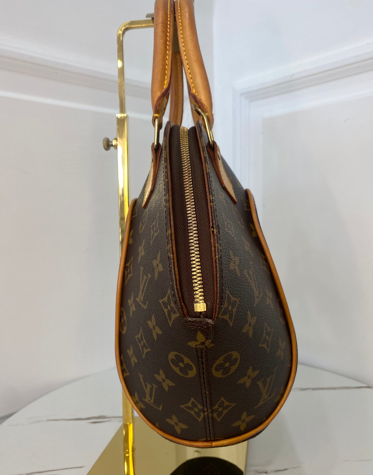 Louis Vuitton Ellipse PM