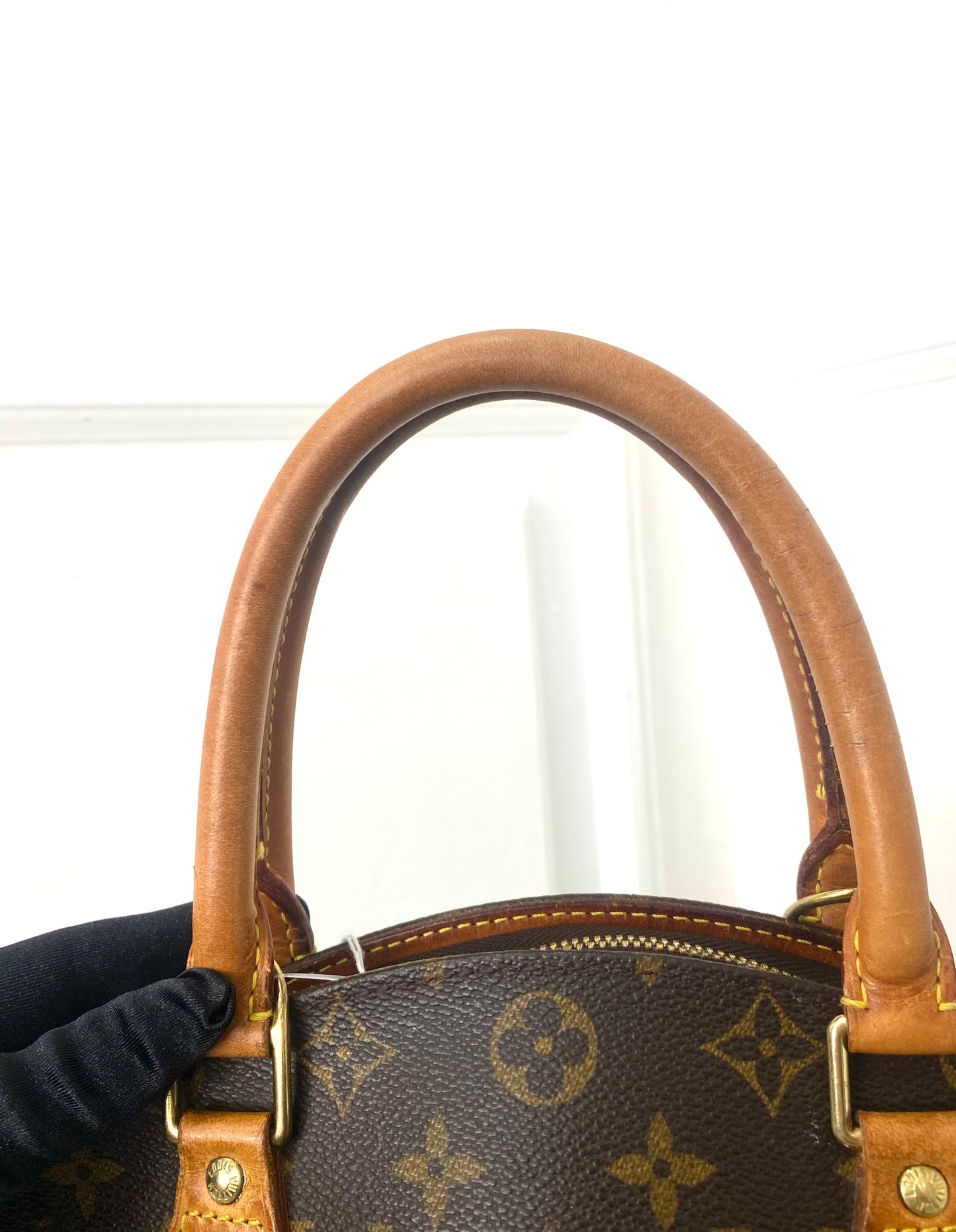 Louis Vuitton Ellipse MM