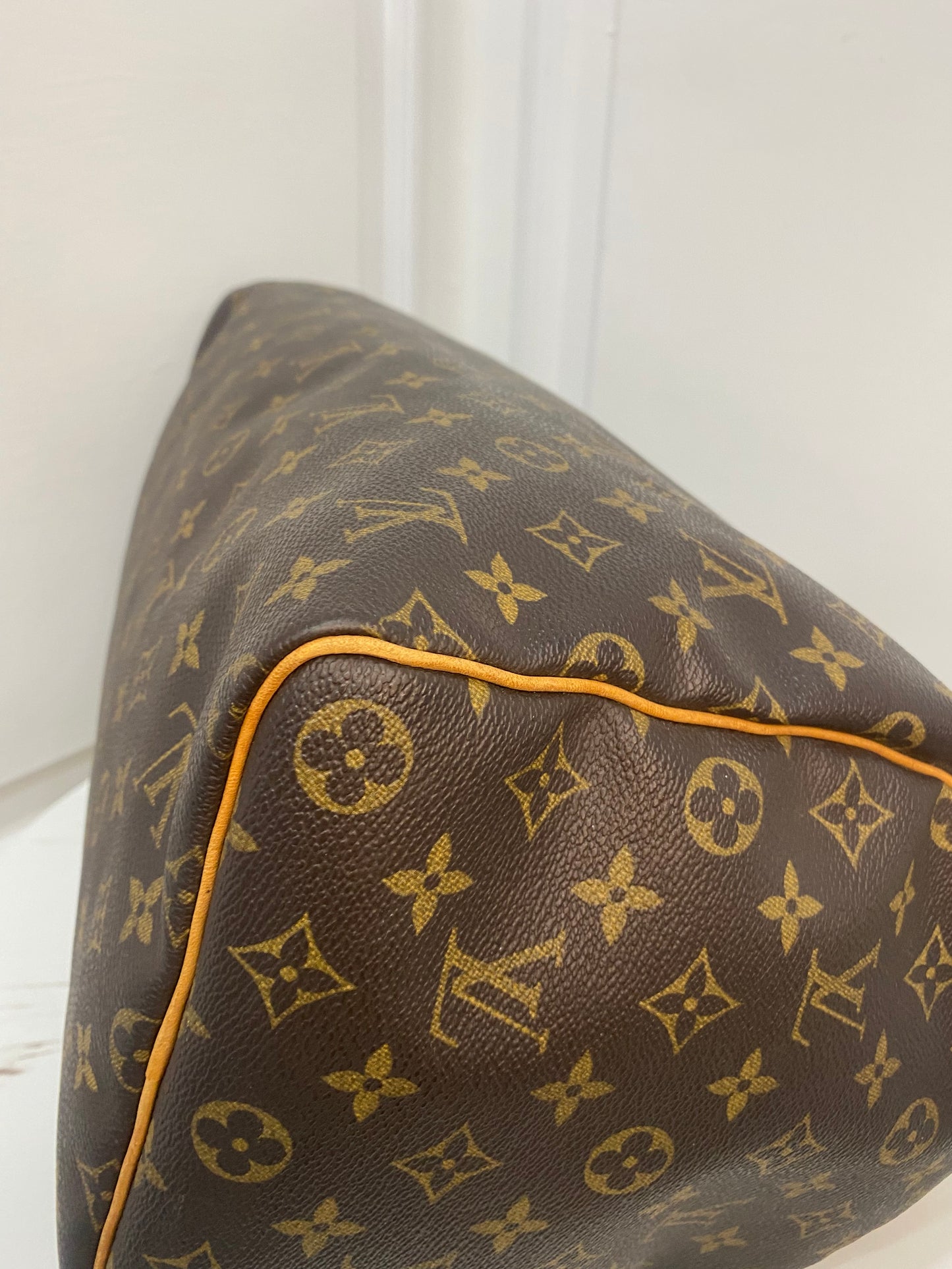Louis Vuitton Speedy 40