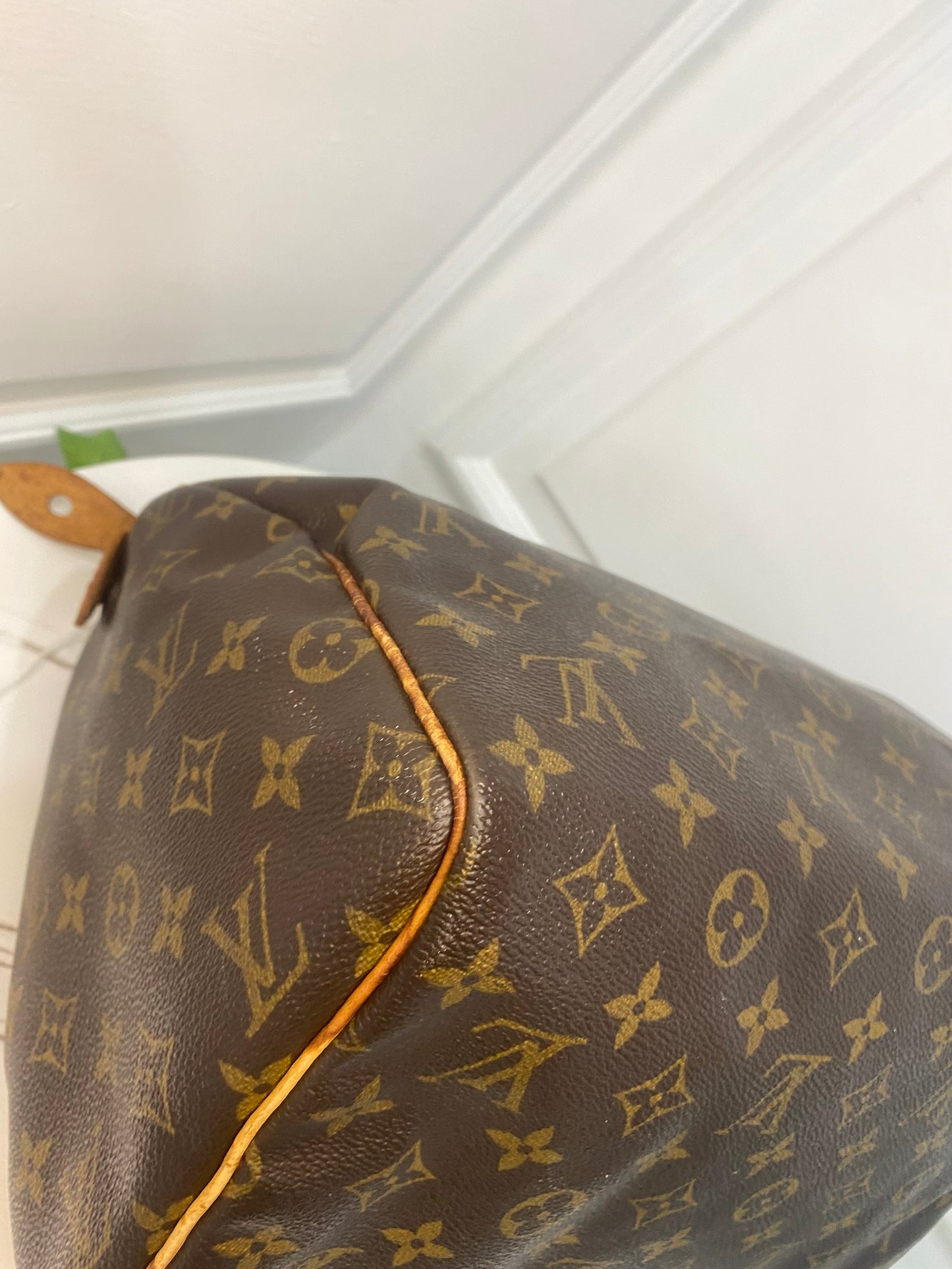 Louis Vuitton Speedy 30
