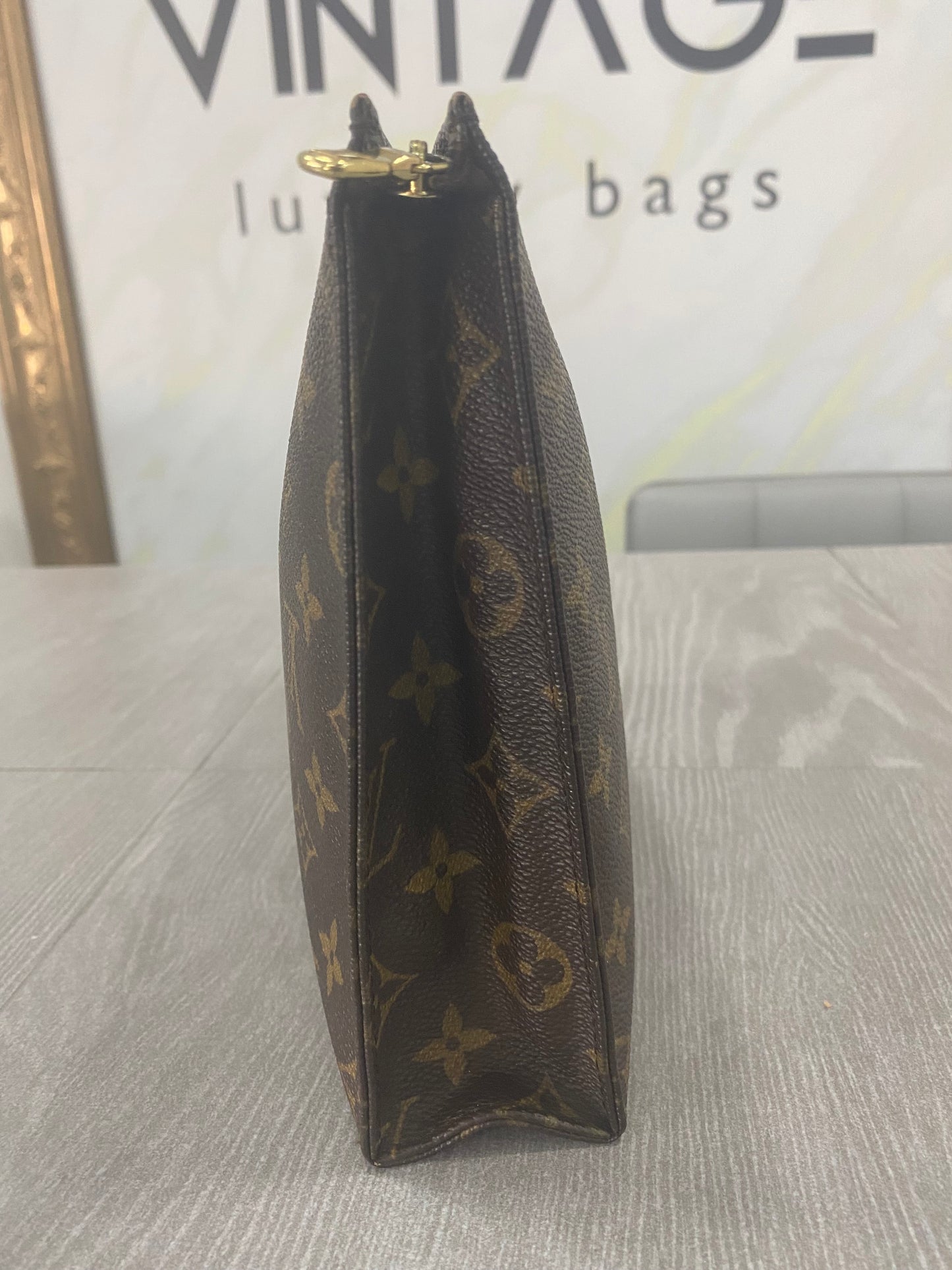 Pochette Louis Vuitton 24cm