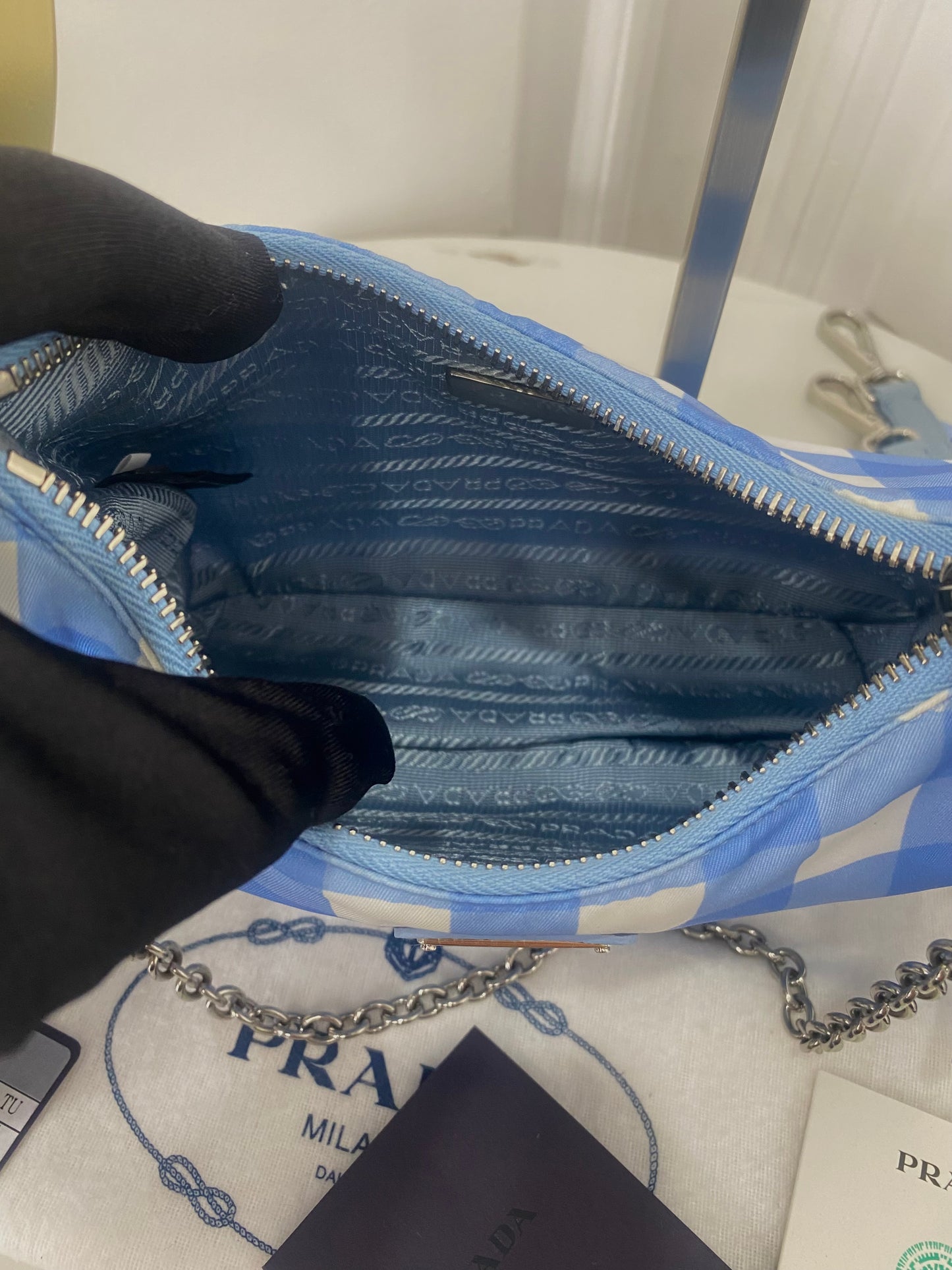 Prada Re-Edition 2005 in Re-Nylon Celeste/Bianca
