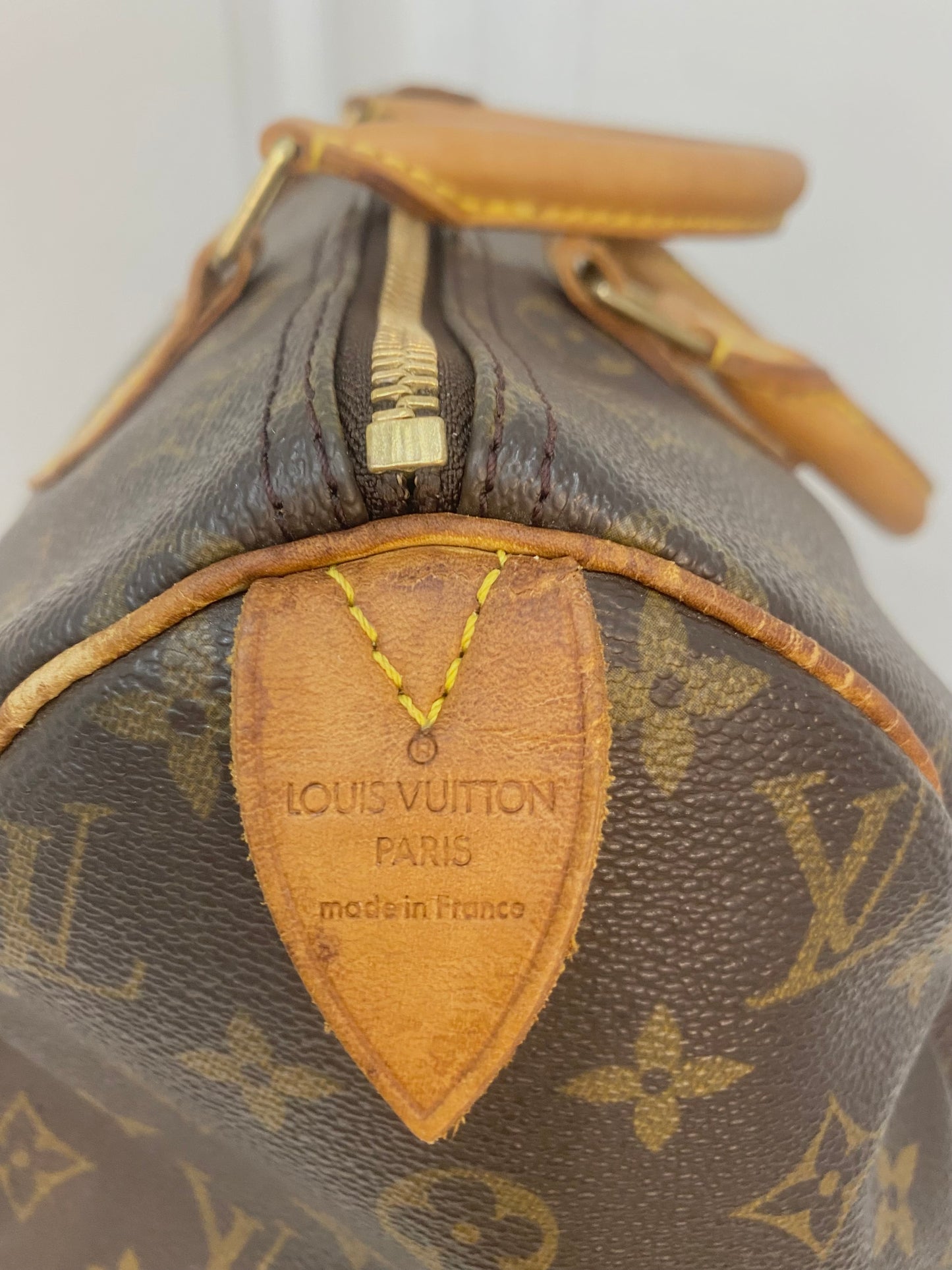 Louis Vuitton Speedy 30