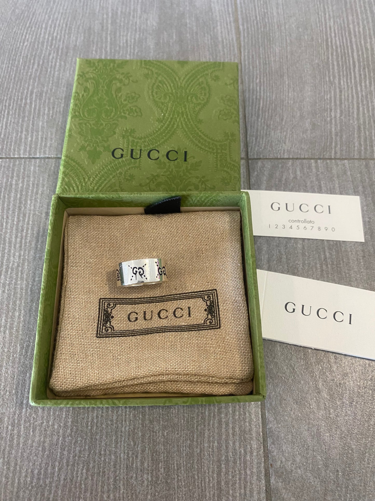 Anello Gucci GG