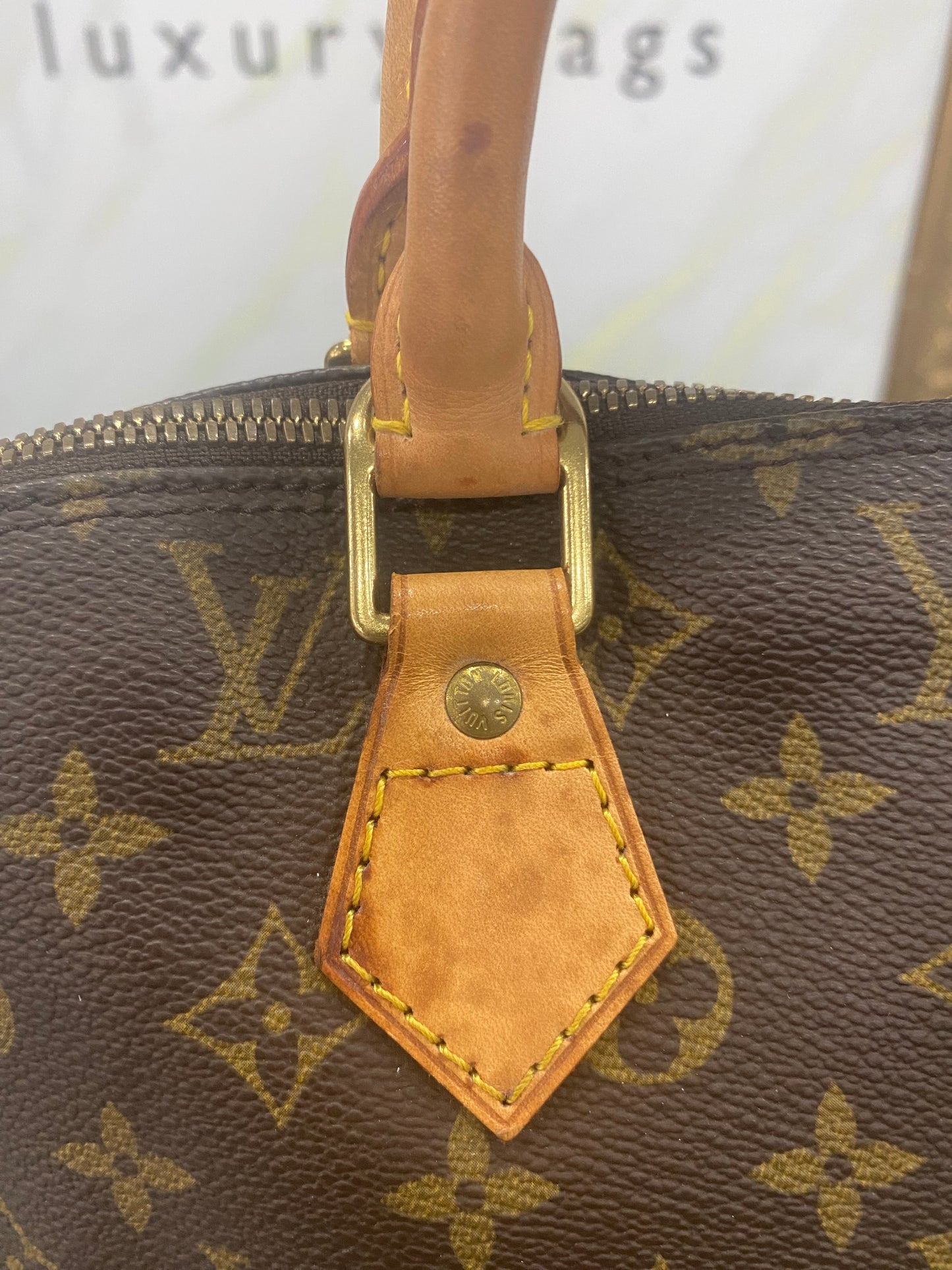 Louis Vuitton Alma PM