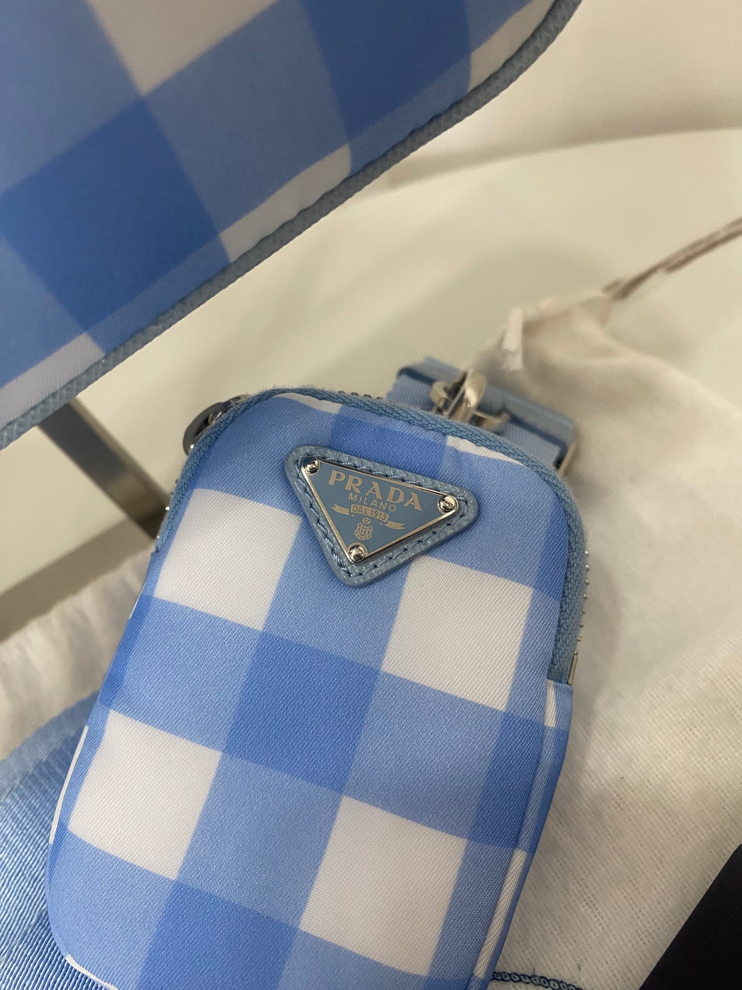 Prada Re-Edition 2005 in Re-Nylon Celeste/Bianca