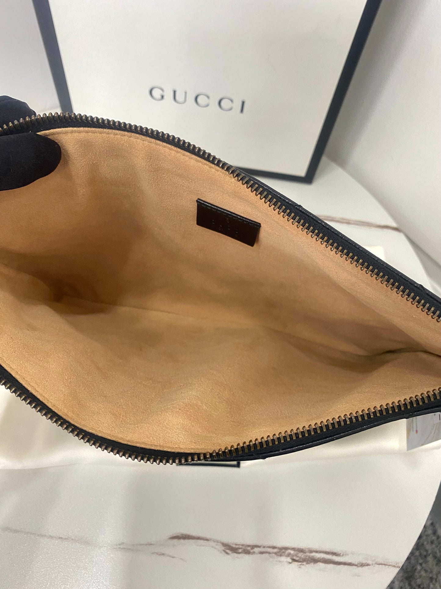 Pochette Gucci Marmont GG