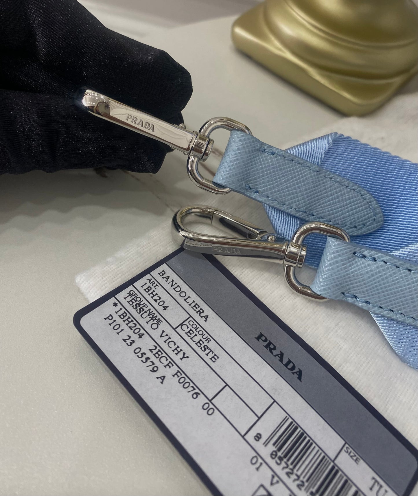 Prada Re-Edition 2005 in Re-Nylon Celeste/Bianca