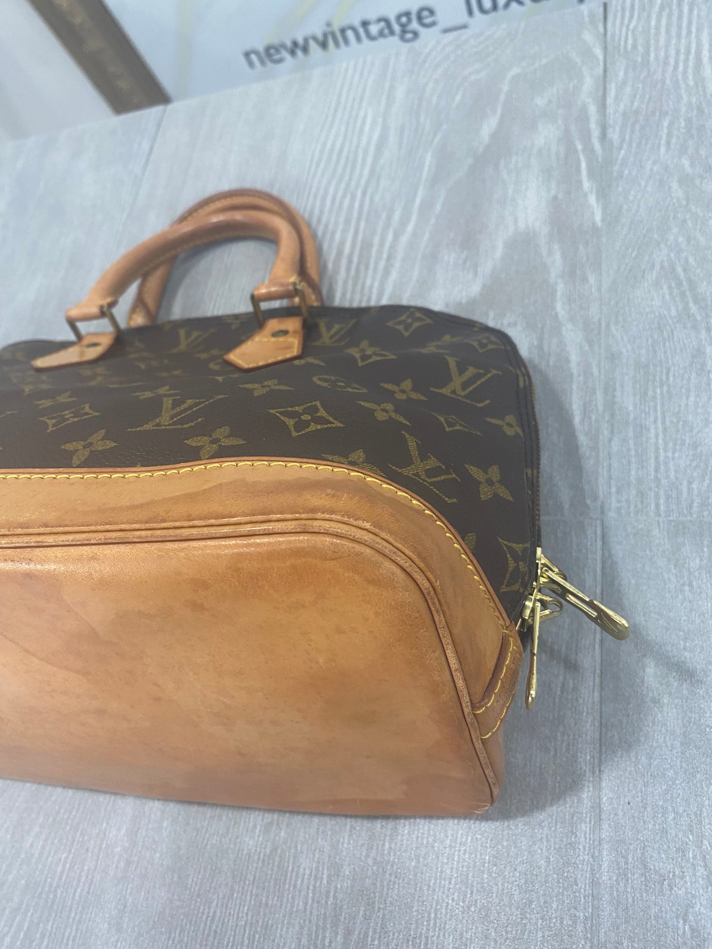 Louis Vuitton Alma PM