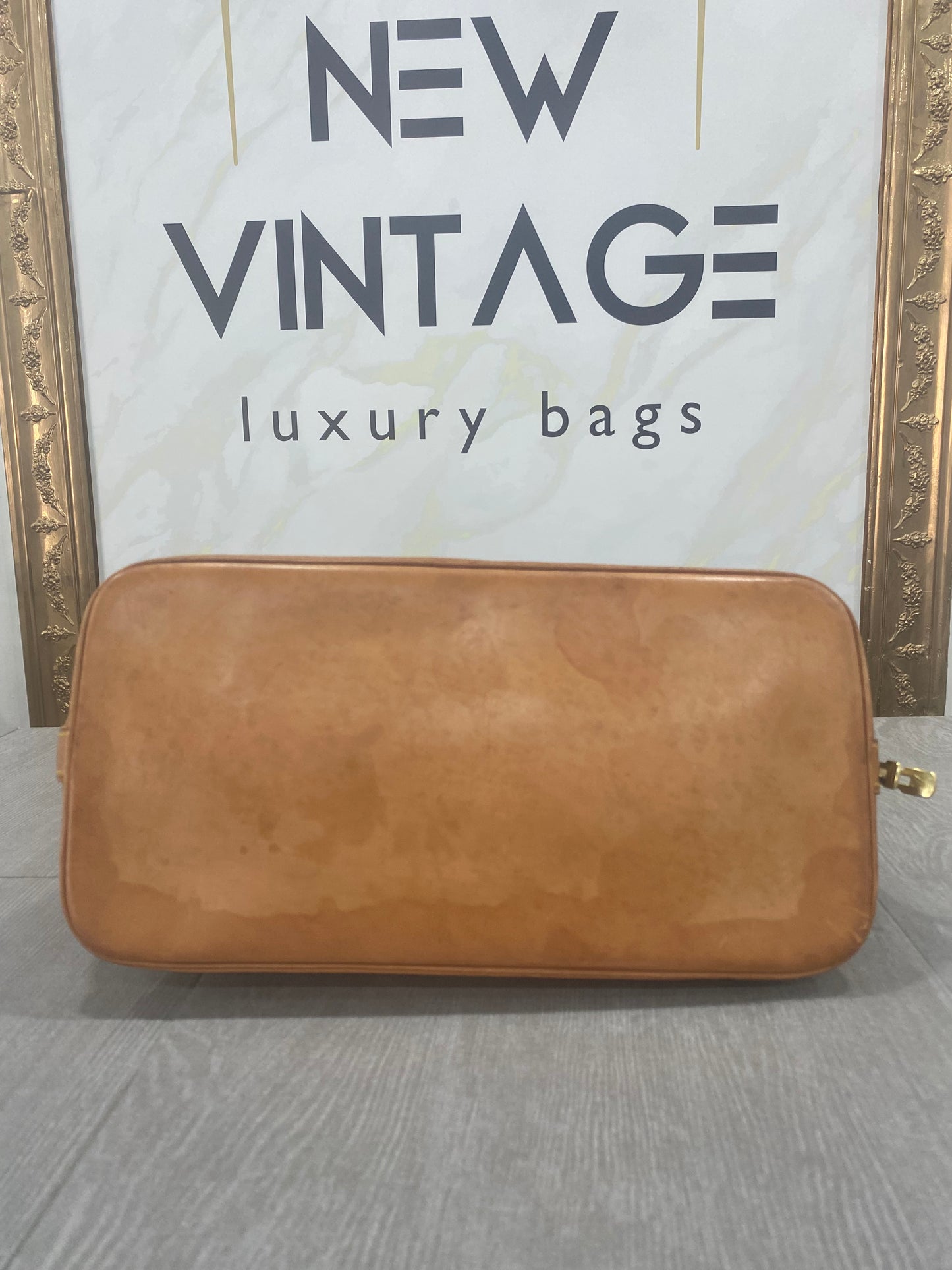 Louis Vuitton Alma PM