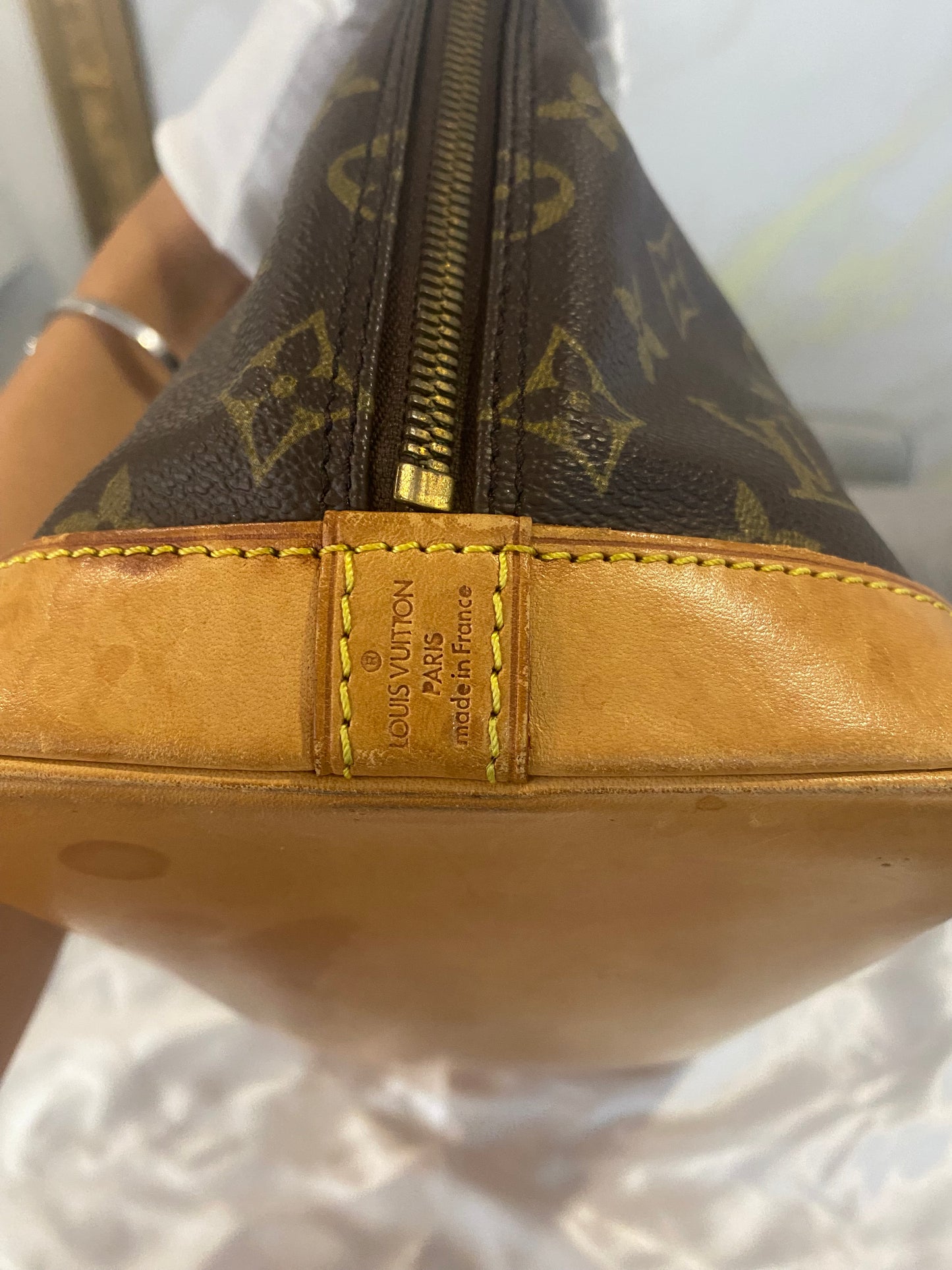 Louis Vuitton Alma PM