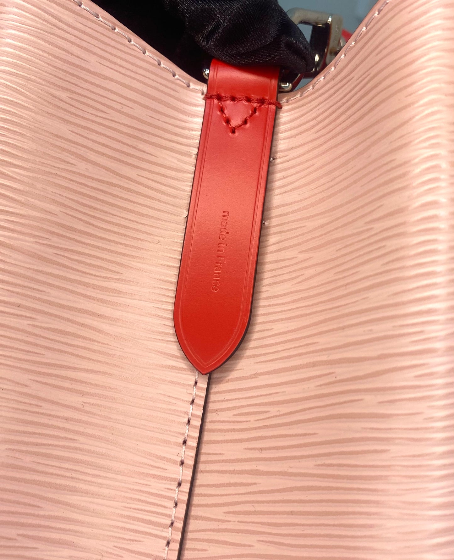 Louis Vuitton Secchiello Noé BB Epi