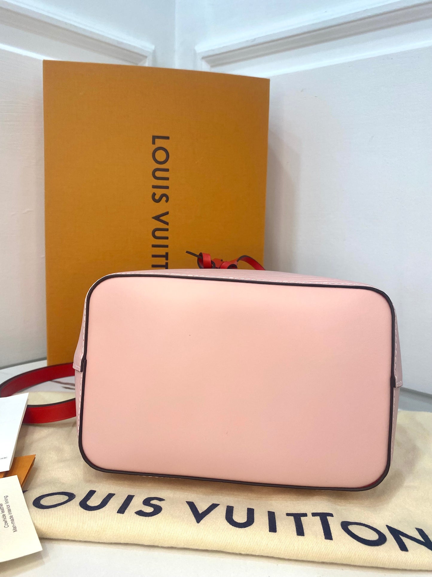 Louis Vuitton Secchiello Noé BB Epi