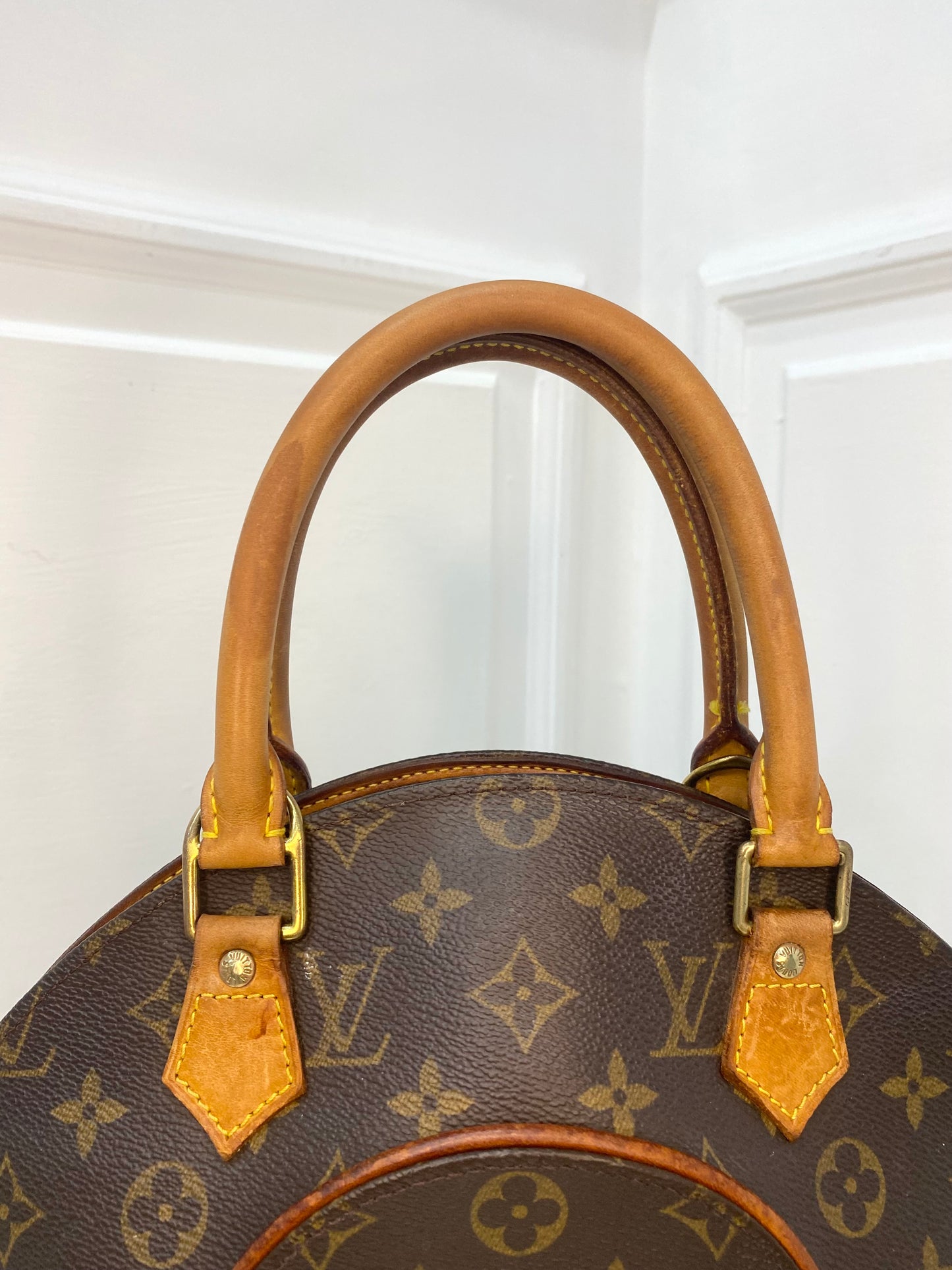 Louis Vuitton Ellipse PM