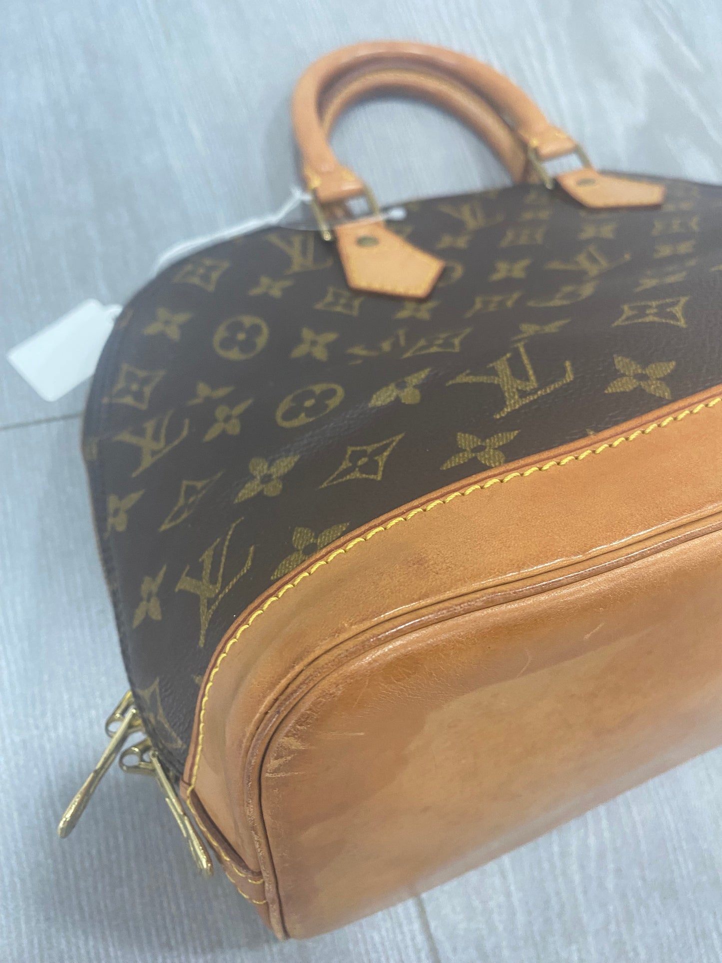 Louis Vuitton Alma PM