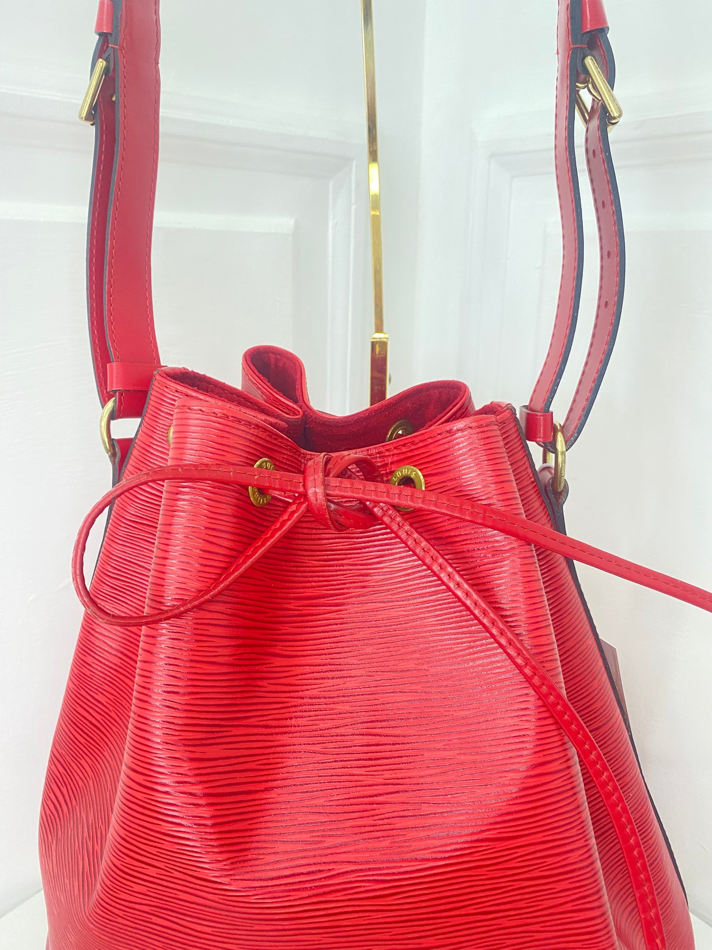 Louis Vuitton Noé Epi Rosso