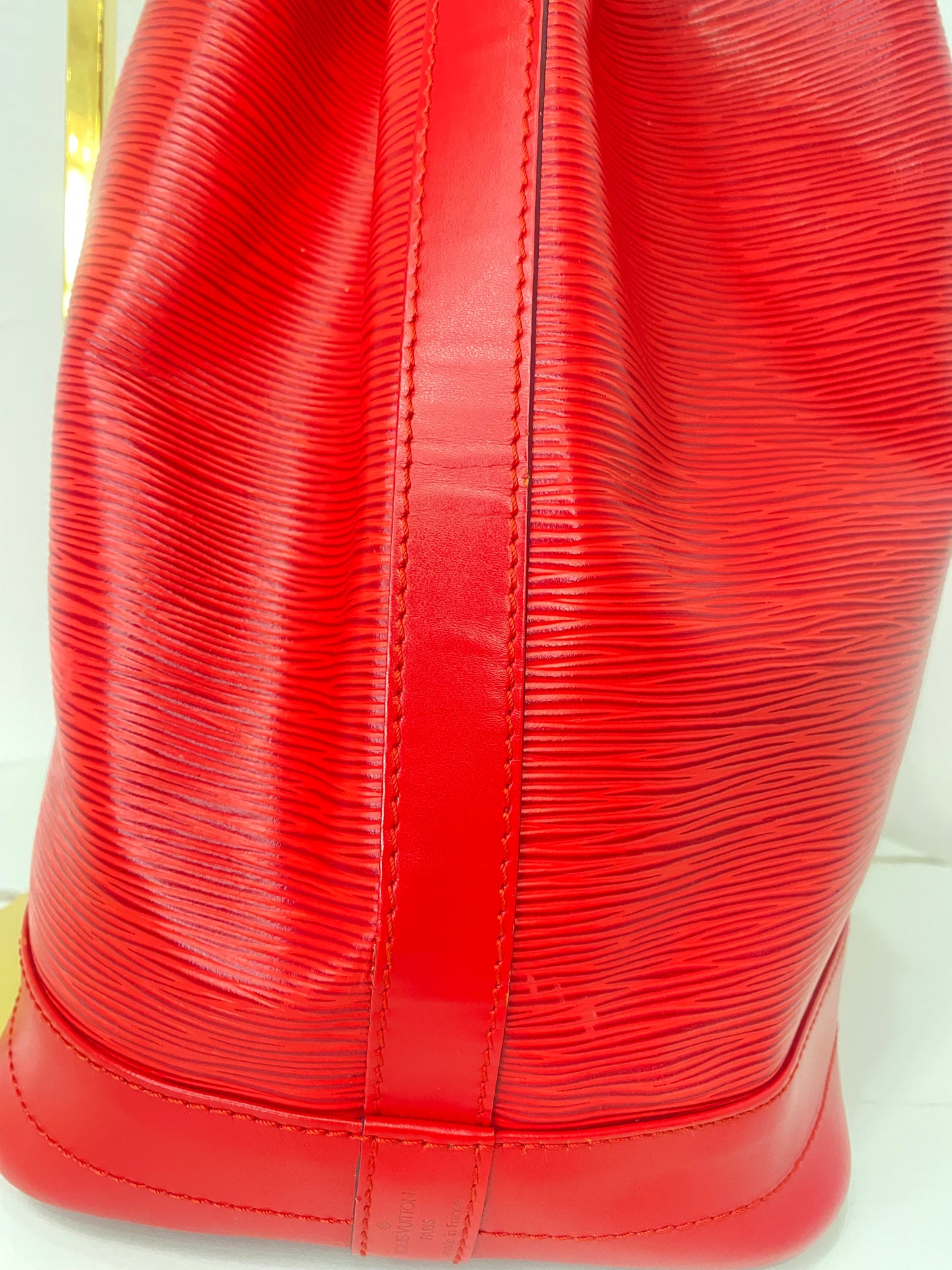 Louis Vuitton Noé Epi Rosso