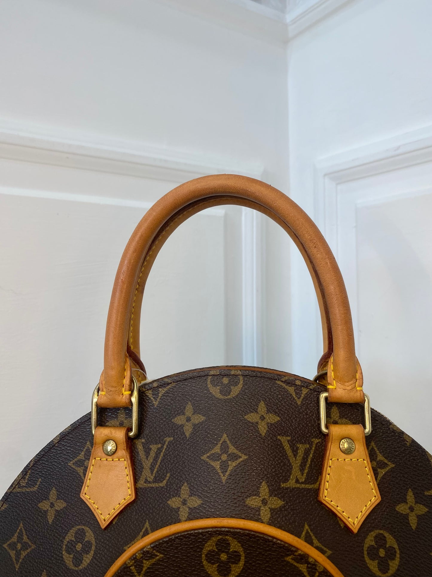 Louis Vuitton Ellipse PM