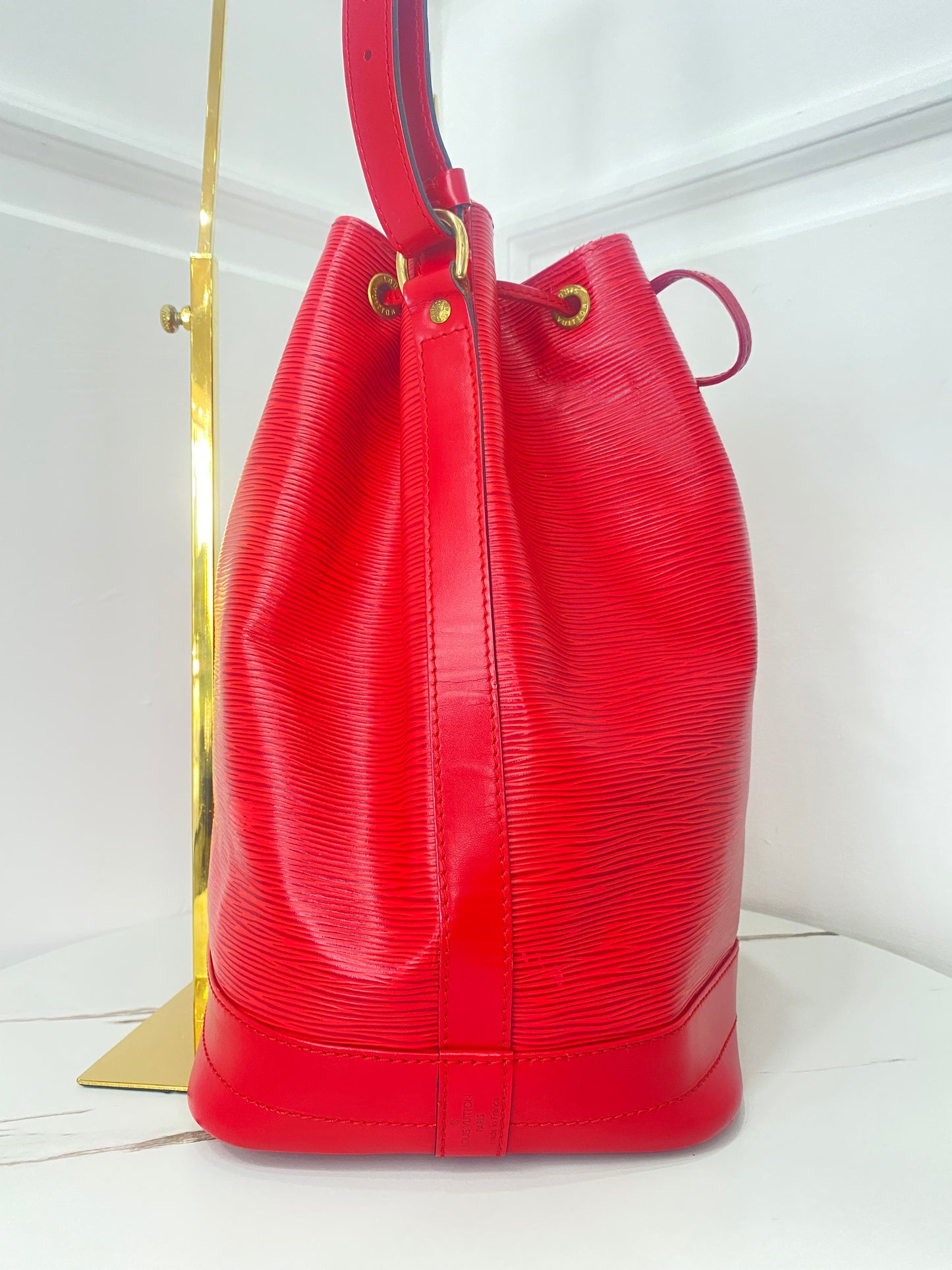 Louis Vuitton Noé Epi Rosso