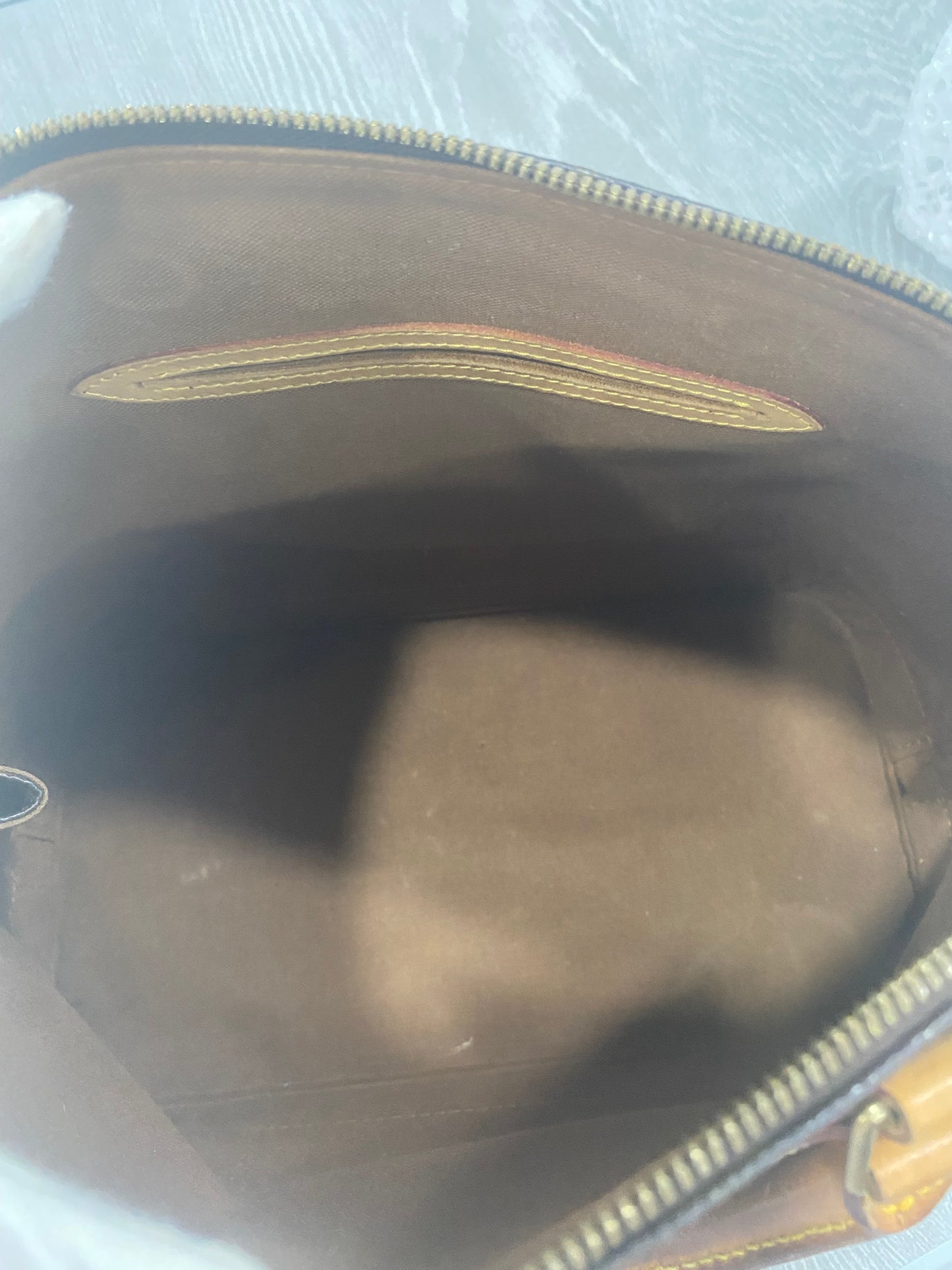 Louis Vuitton Alma PM