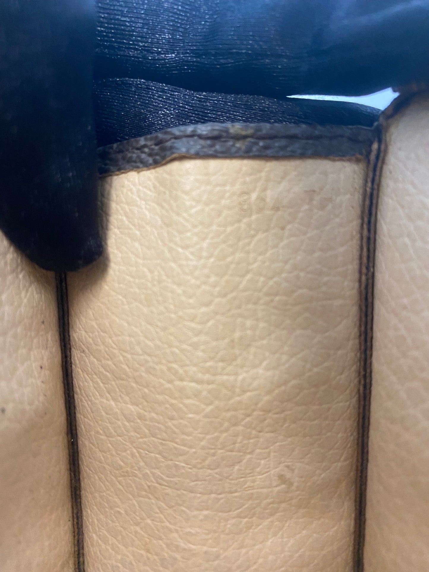 Pochette Louis Vuitton 26cm