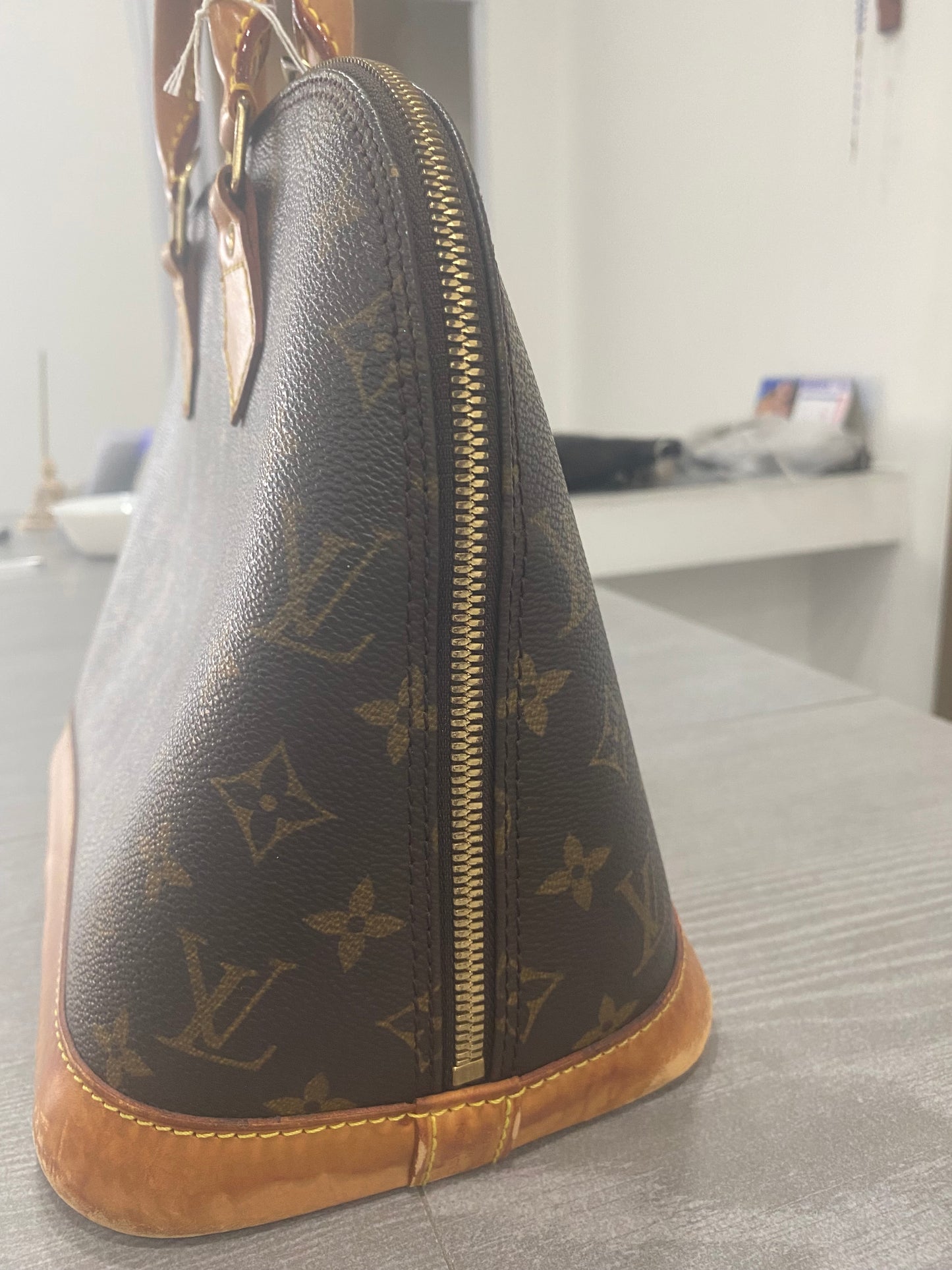 Louis Vuitton Alma PM