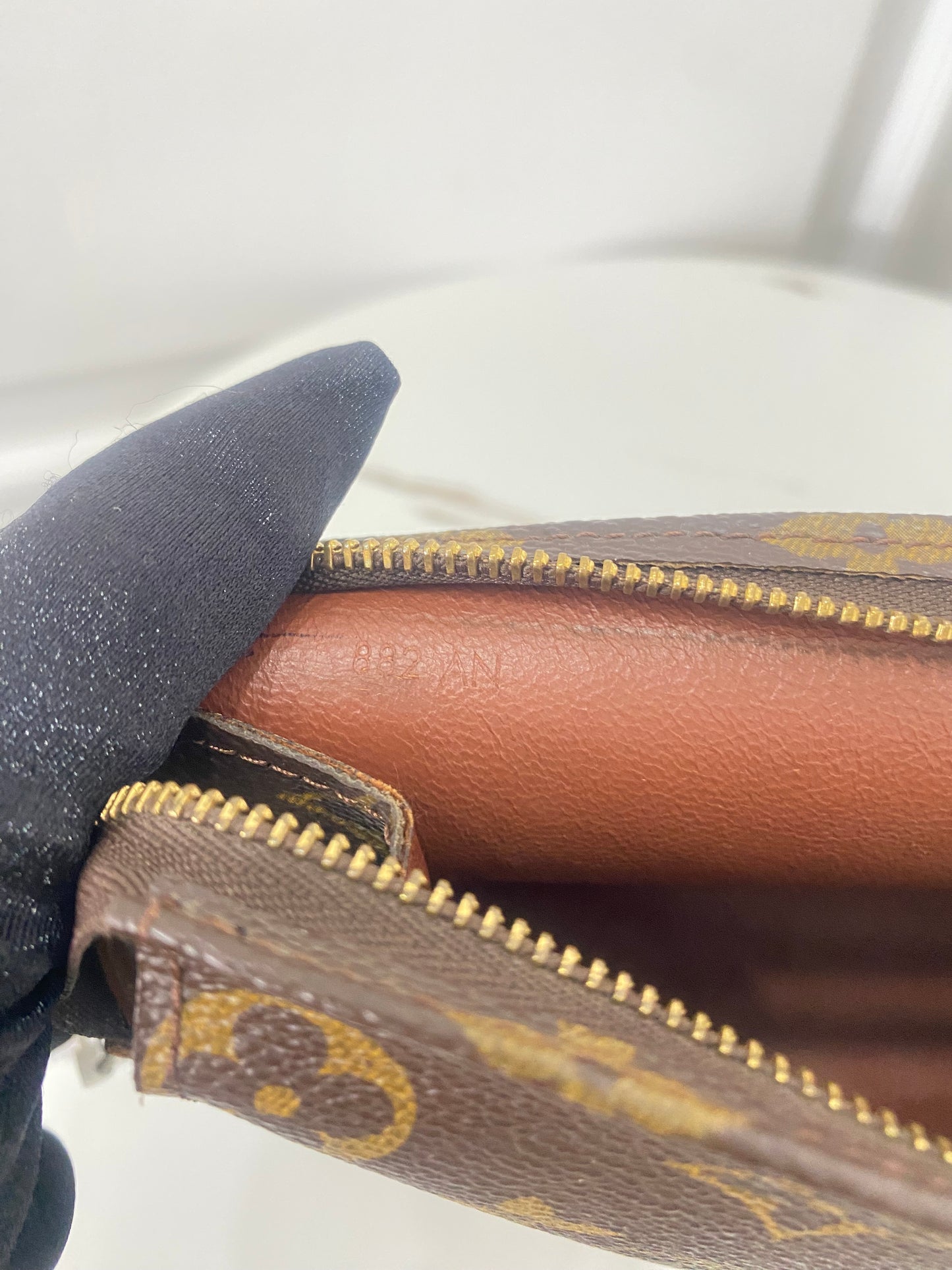 Pochette Louis Vuitton 26cm
