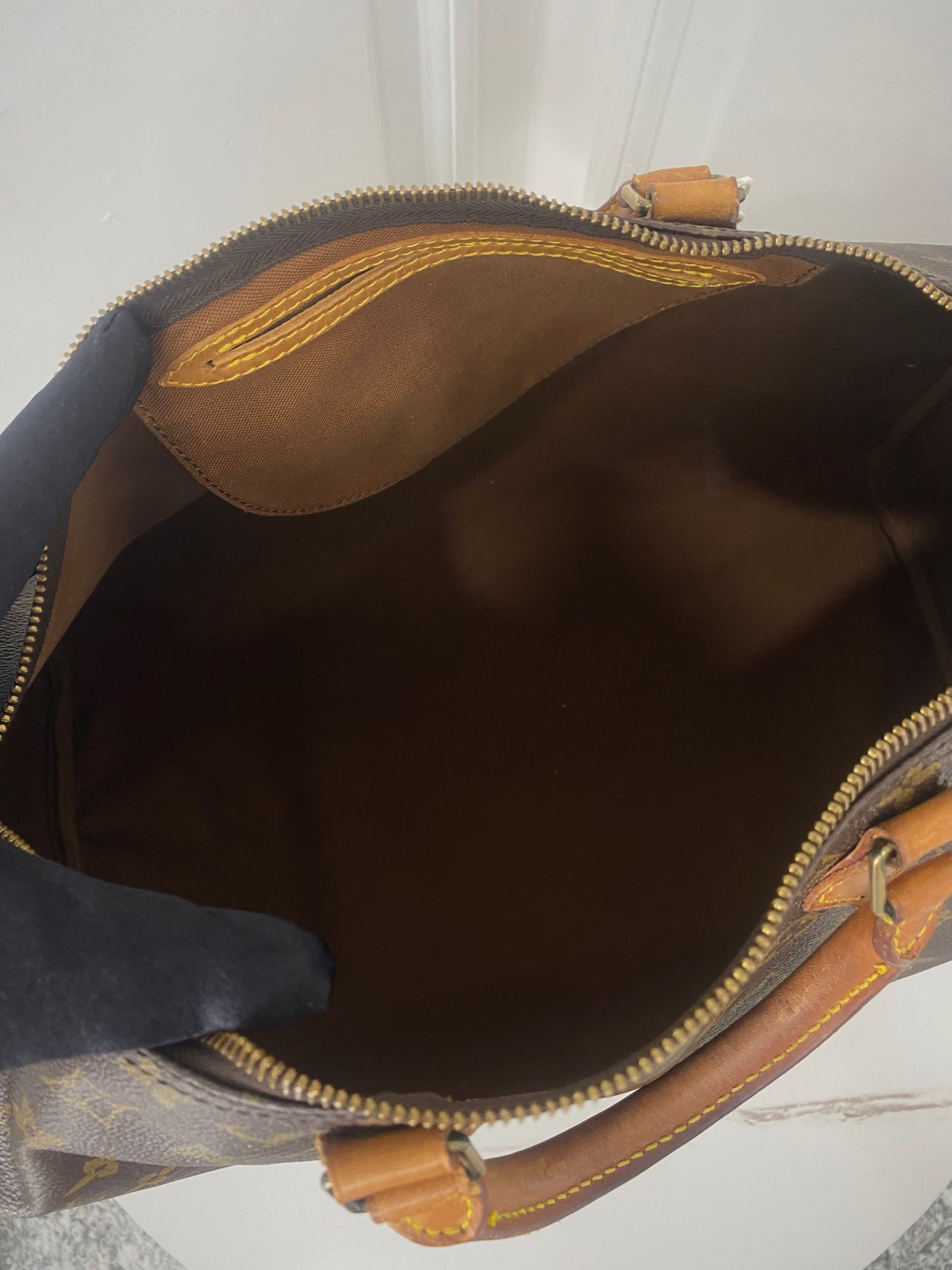 Louis Vuitton Speedy 40