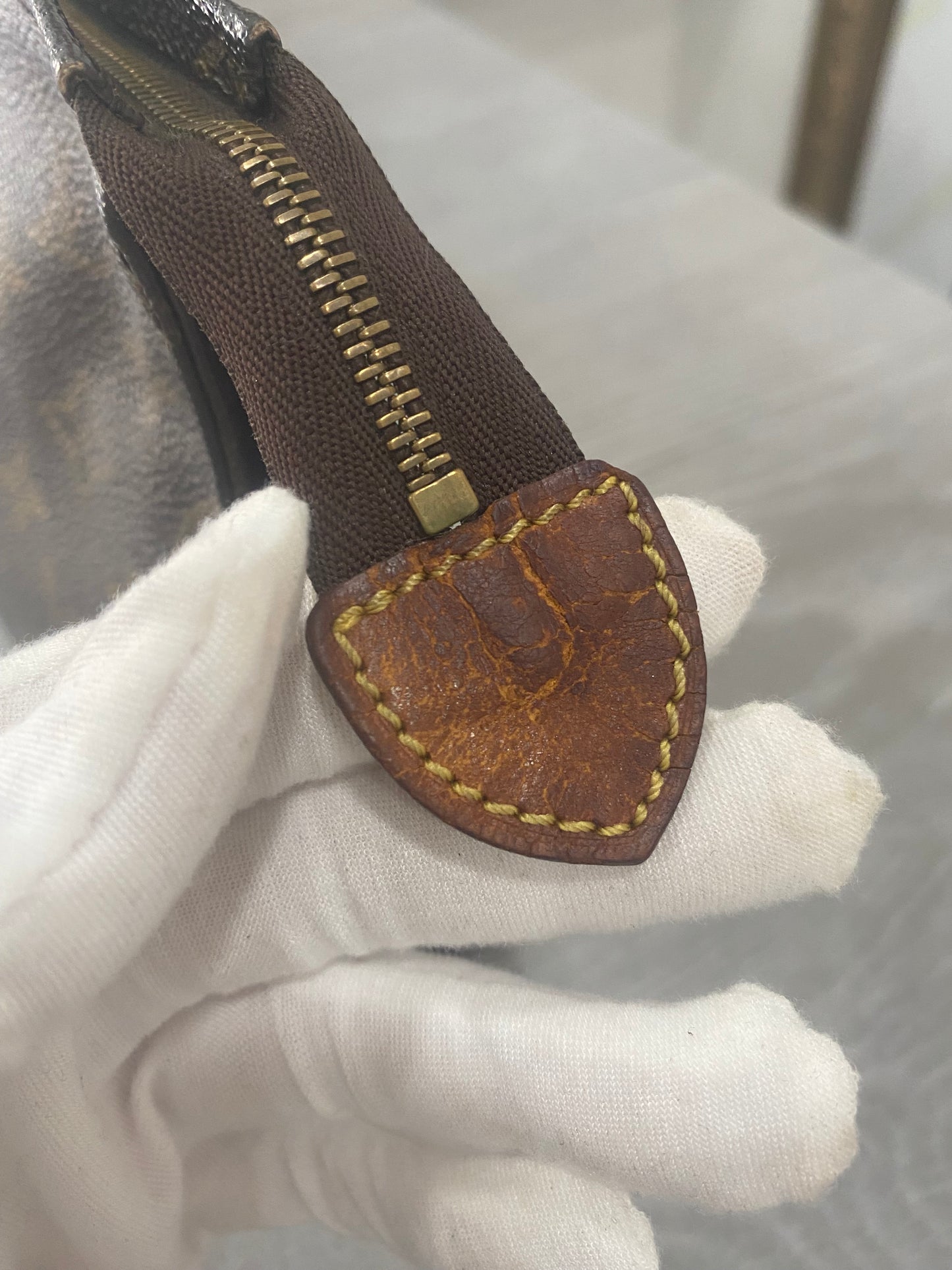 Pochette Louis Vuitton 24cm