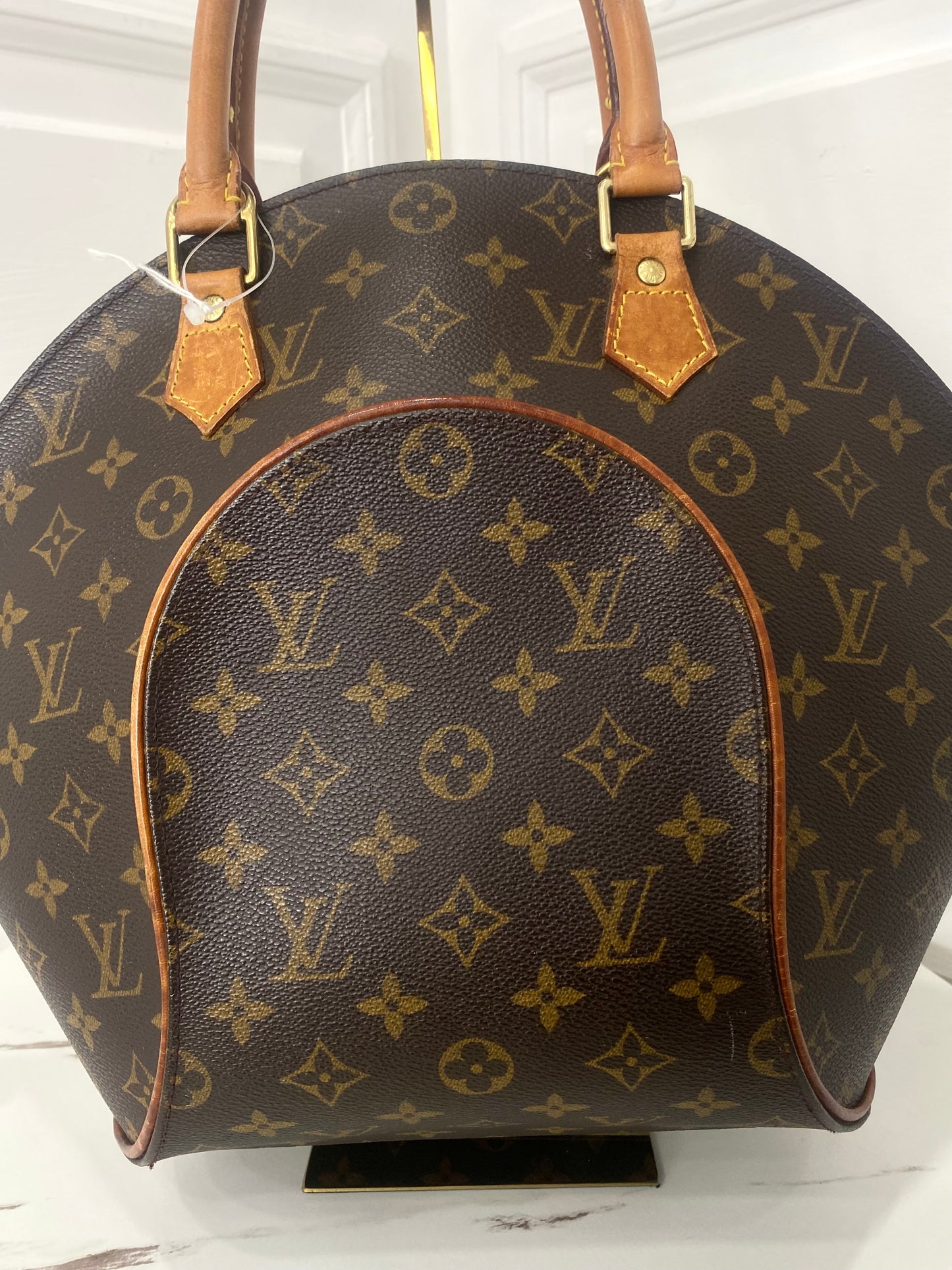 Louis Vuitton Ellipse MM