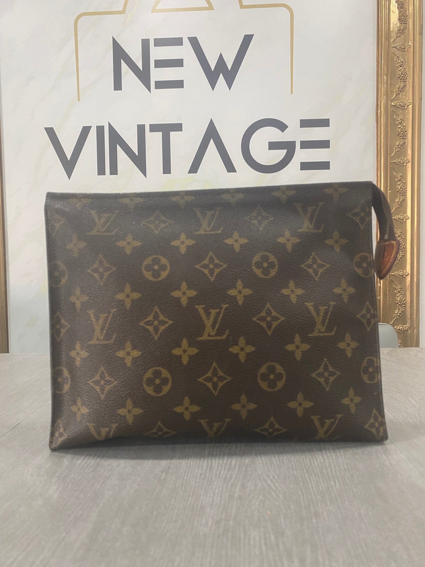 Pochette Louis Vuitton 24cm
