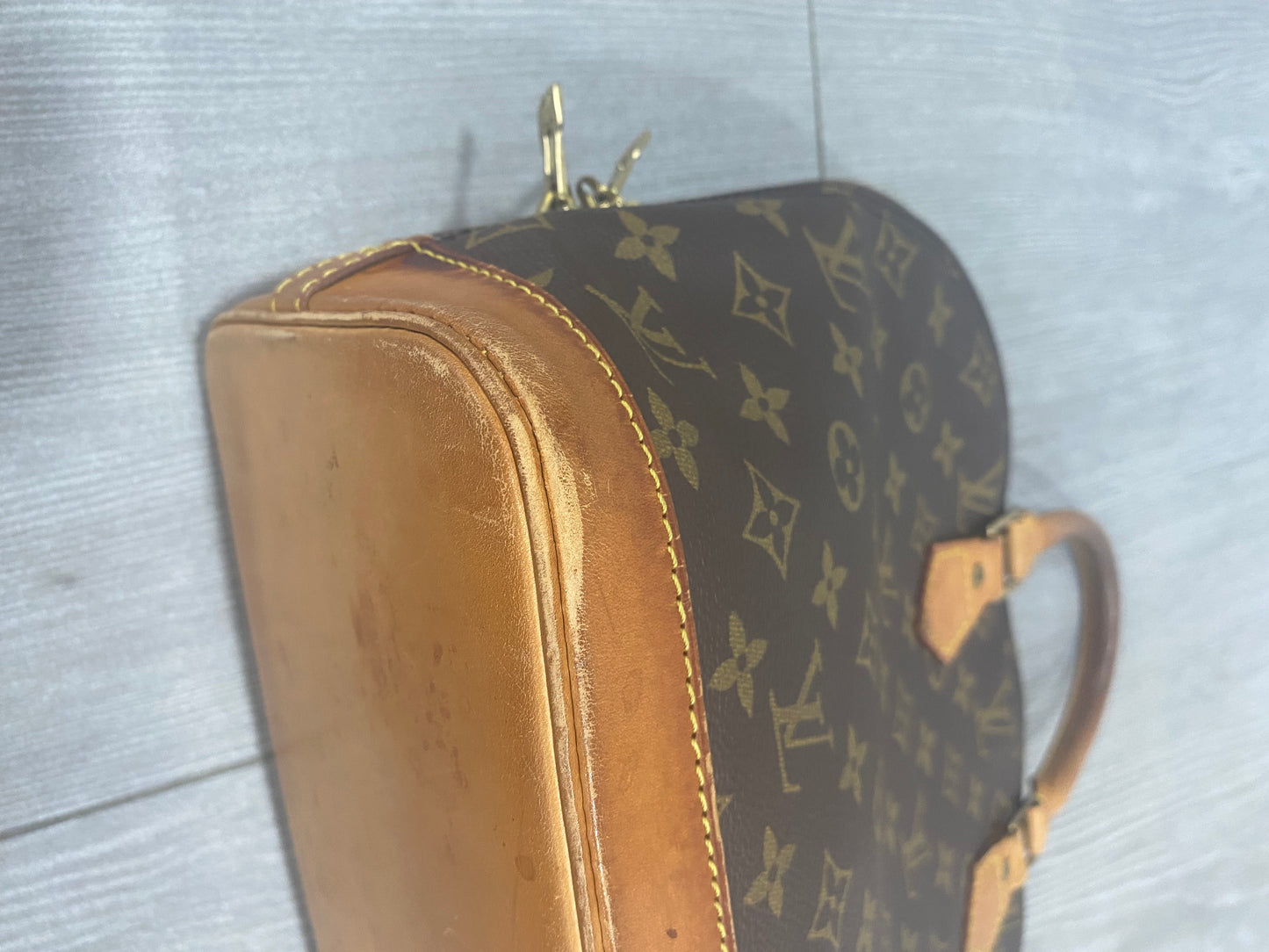 Louis Vuitton Alma PM