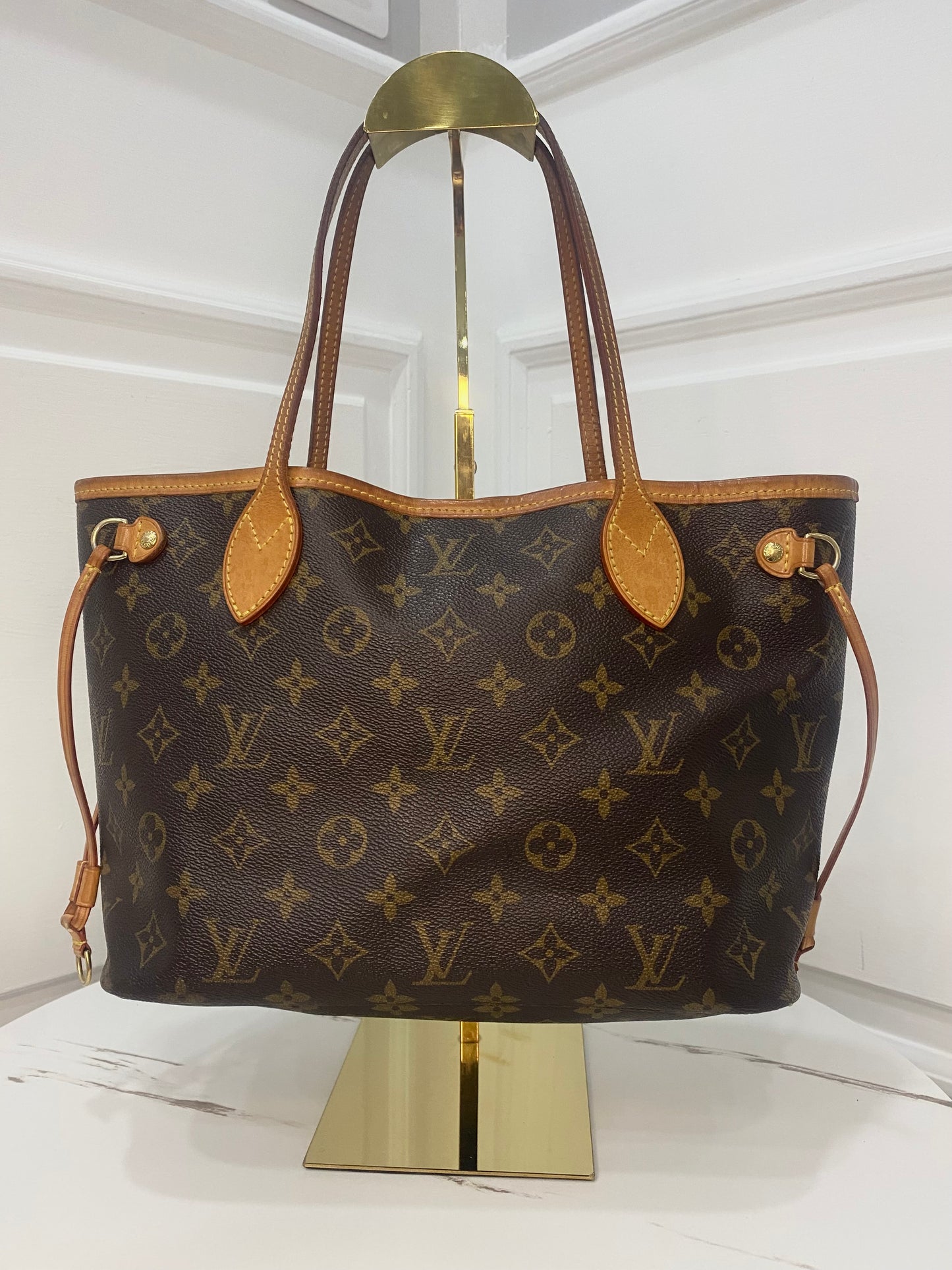 Louis Vuitton Neverfull PM