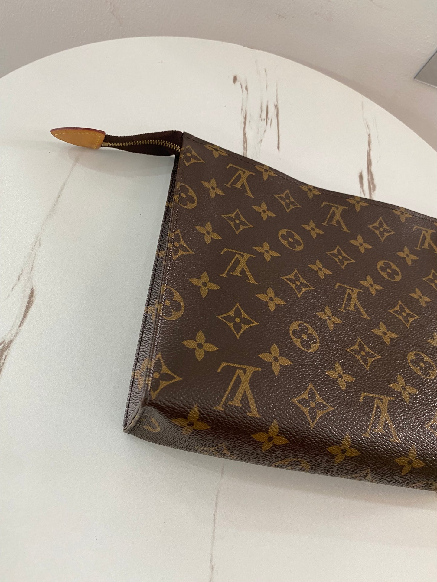 Pochette Louis Vuitton