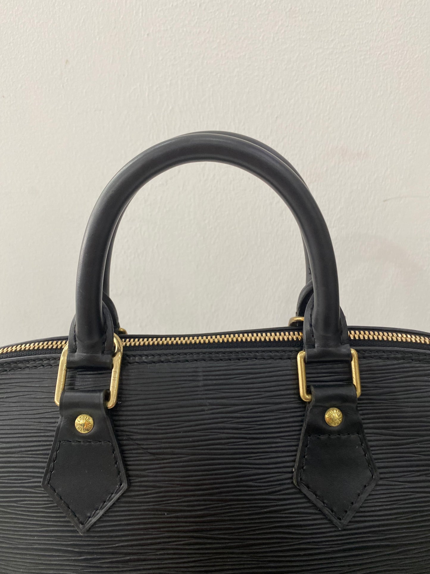 Louis Vuitton Alma PM