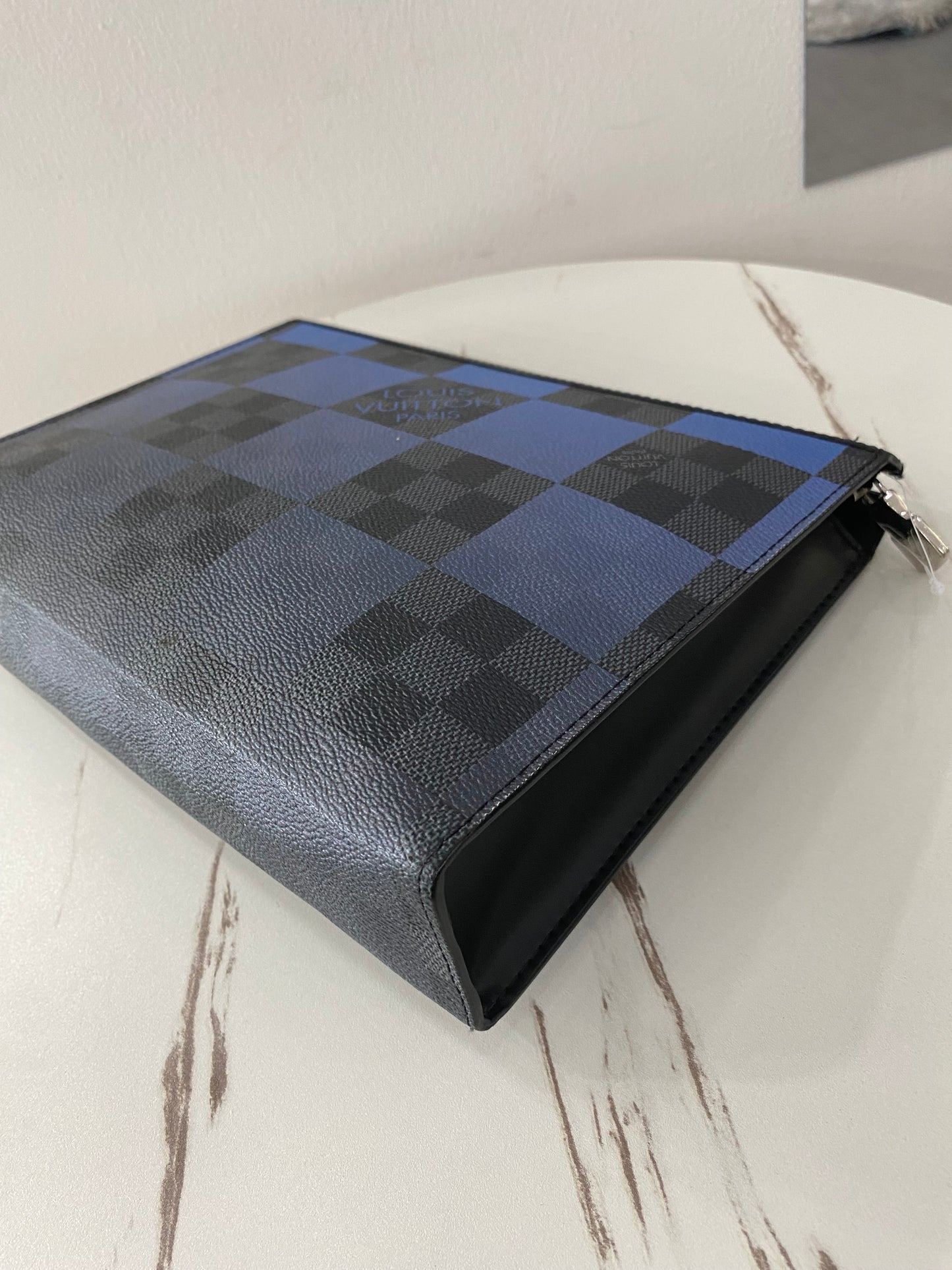 Pochette Louis Vuitton Voyage MM