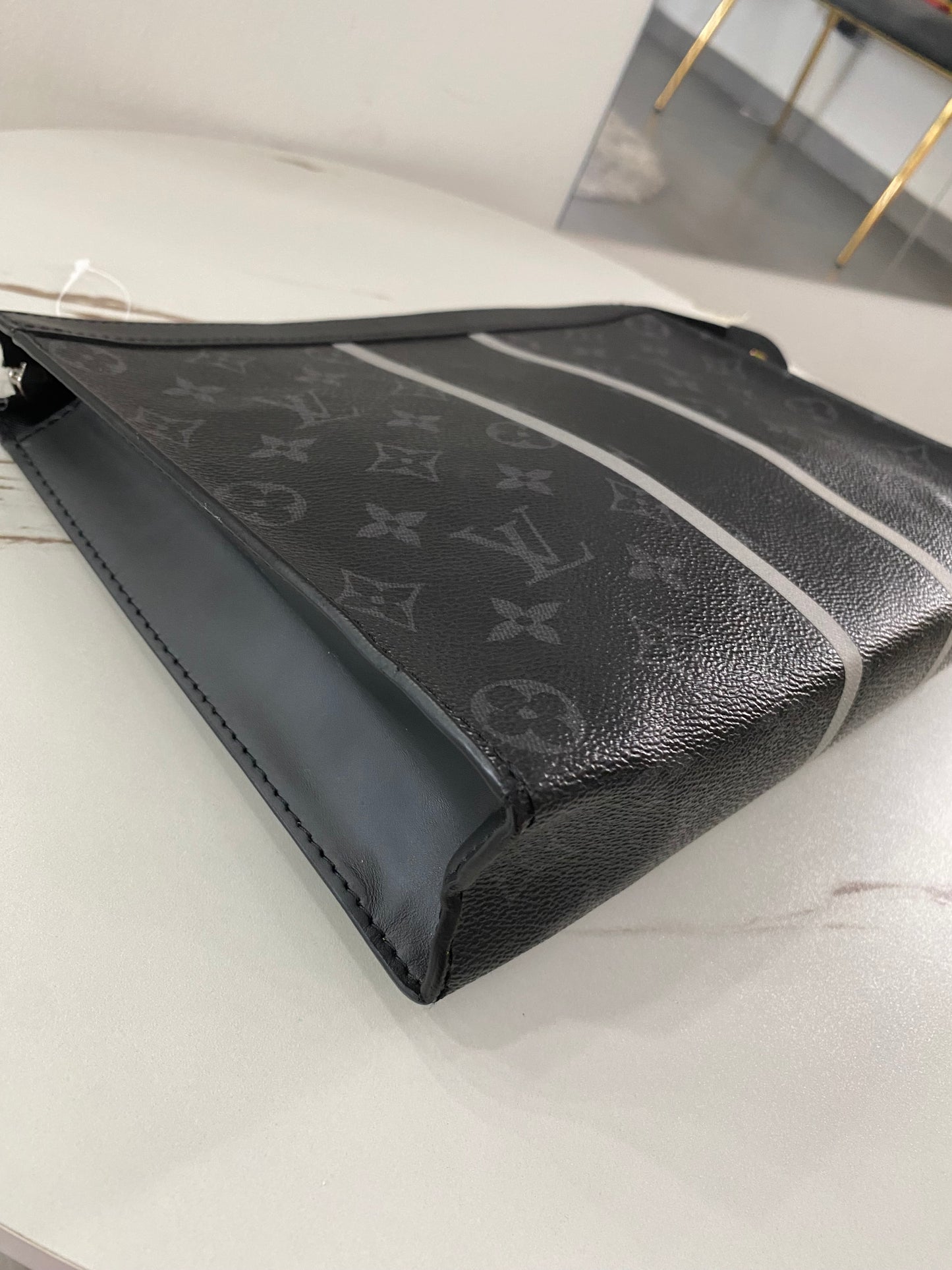 Pochette Louis Vuitton Voyage MM